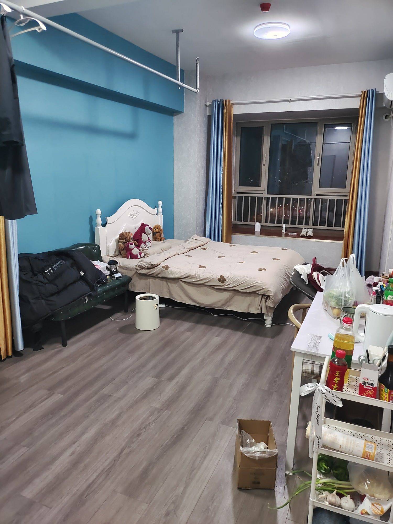 Jinan-Lixia-Cozy Home,Clean&Comfy,No Gender Limit,Hustle & Bustle,“Friends”,Chilled,LGBTQ Friendly