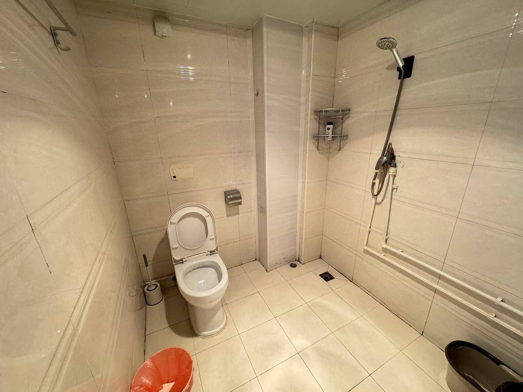 Beijing-Chaoyang-Cozy Home,Clean&Comfy,No Gender Limit,Hustle & Bustle,“Friends”,LGBTQ Friendly