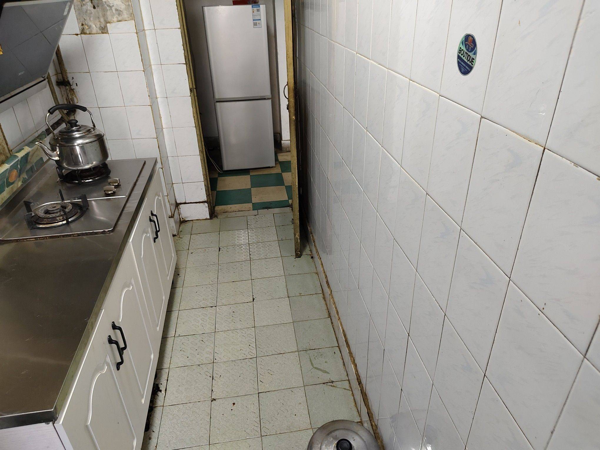 Beijing-Haidian-80RMB/Night,Cozy Home,Clean&Comfy,No Gender Limit,Hustle & Bustle,“Friends”,Chilled,LGBTQ Friendly,Pet Friendly
