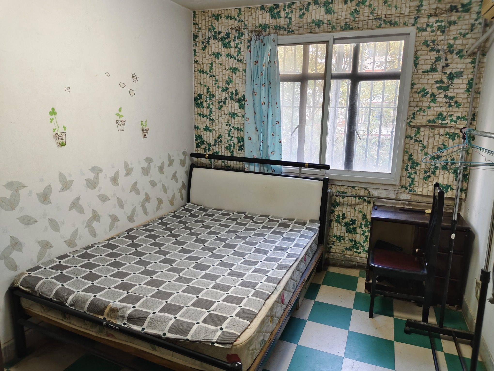 Beijing-Haidian-80RMB/Night,Cozy Home,Clean&Comfy,No Gender Limit,Hustle & Bustle,“Friends”,Chilled,LGBTQ Friendly,Pet Friendly