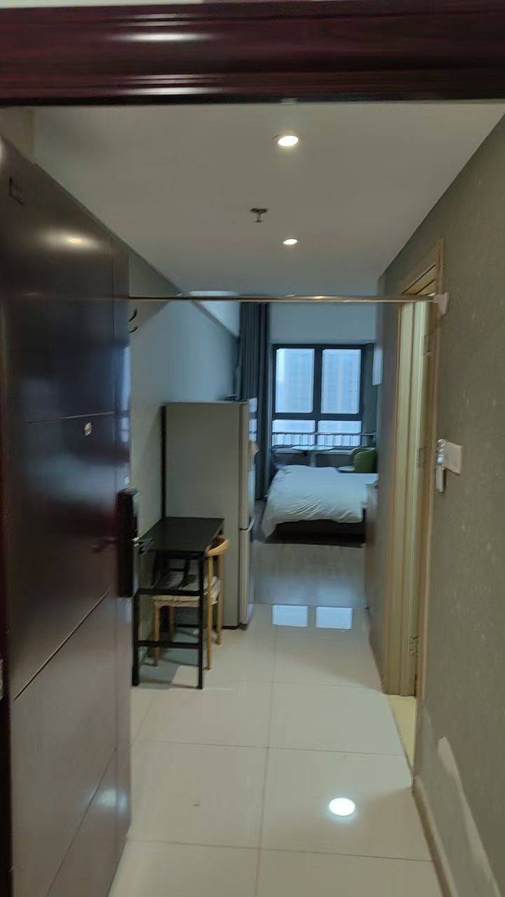 Jinan-Licheng-Cozy Home,Clean&Comfy,No Gender Limit,Hustle & Bustle,“Friends”,Chilled,LGBTQ Friendly,Pet Friendly