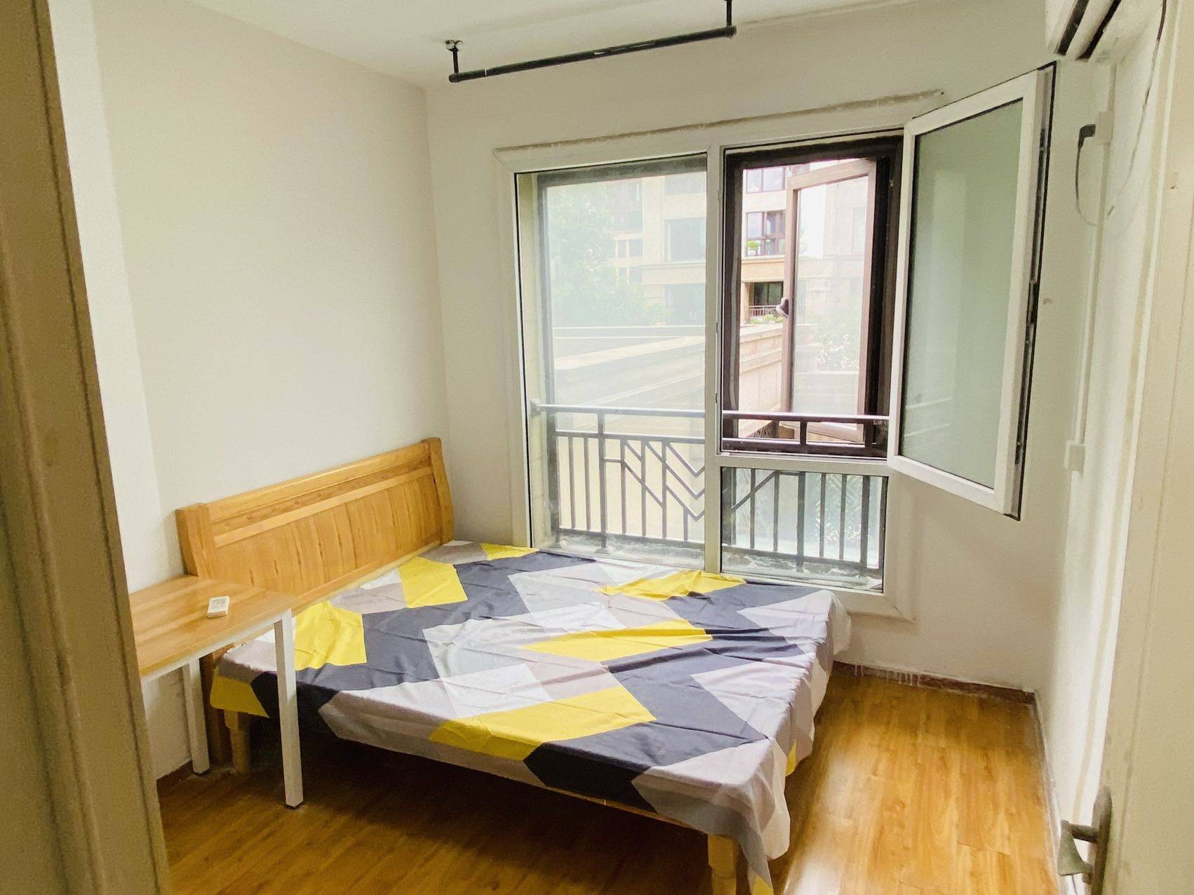 Hefei-Shushan-Pet Friendly