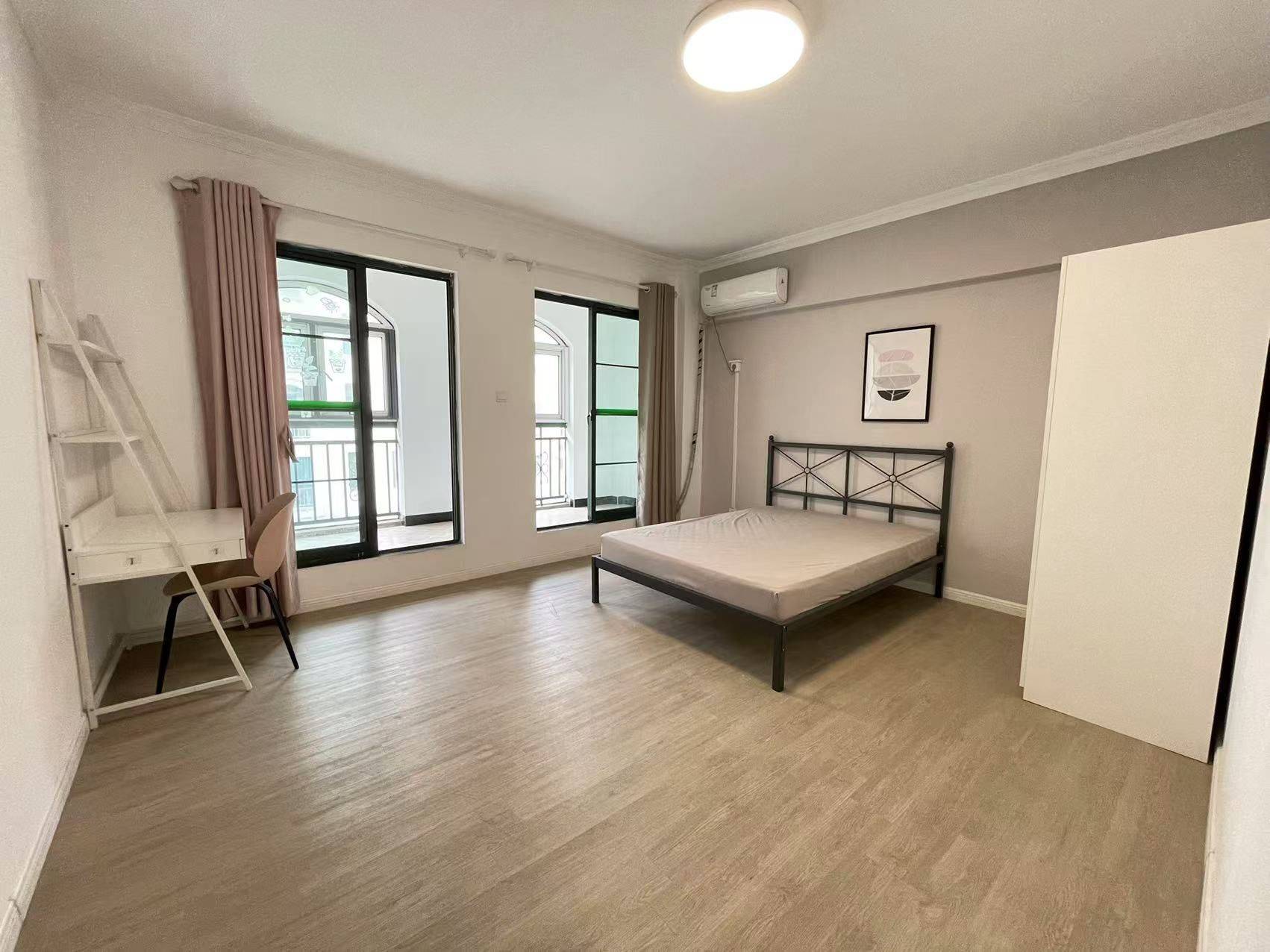 Nanjing-Pukou-Cozy Home,Clean&Comfy,No Gender Limit,Hustle & Bustle,Pet Friendly