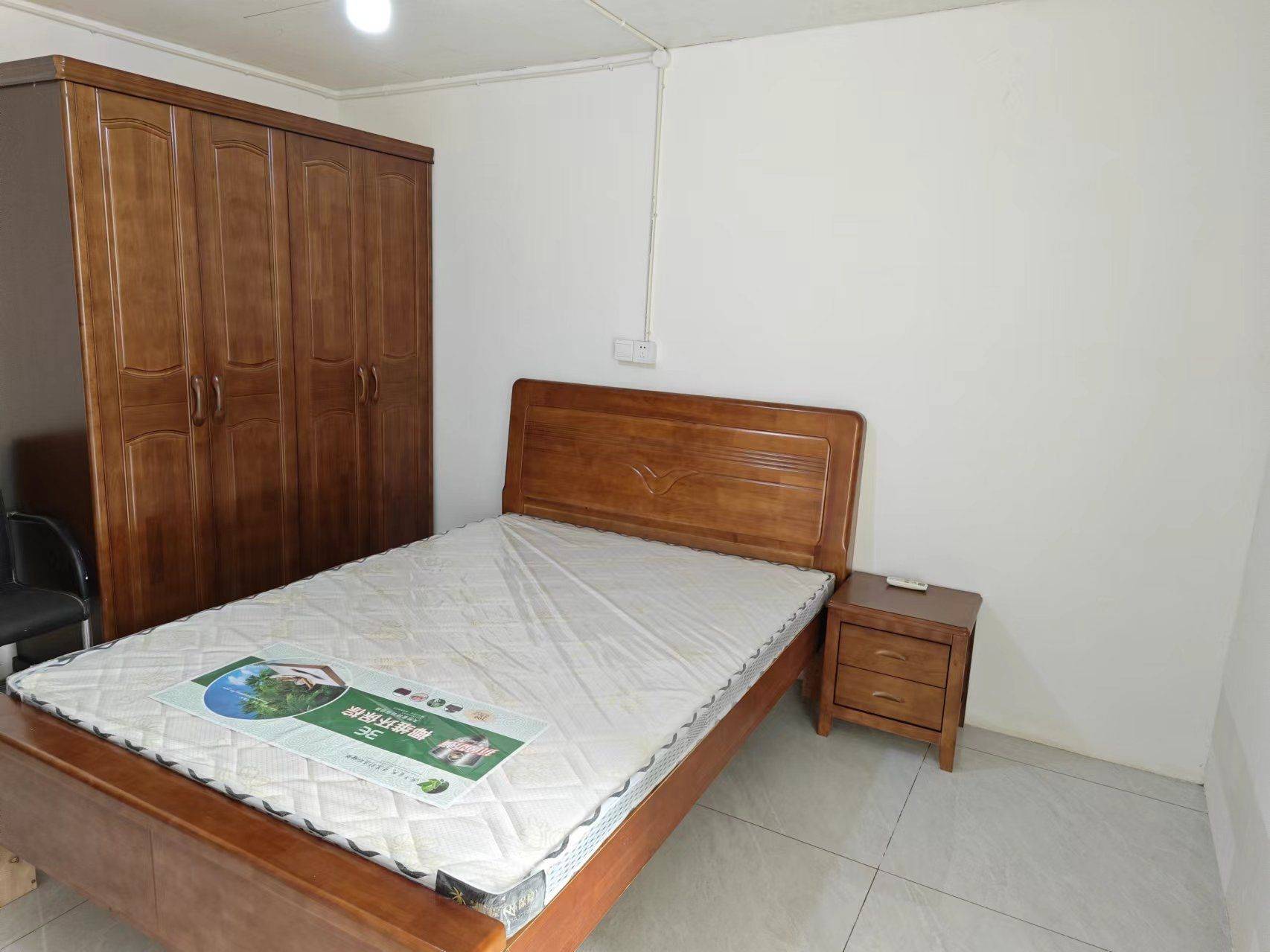 Chengdu-Shuangliu-Cozy Home,Clean&Comfy,No Gender Limit,Hustle & Bustle,“Friends”,Chilled,LGBTQ Friendly,Pet Friendly