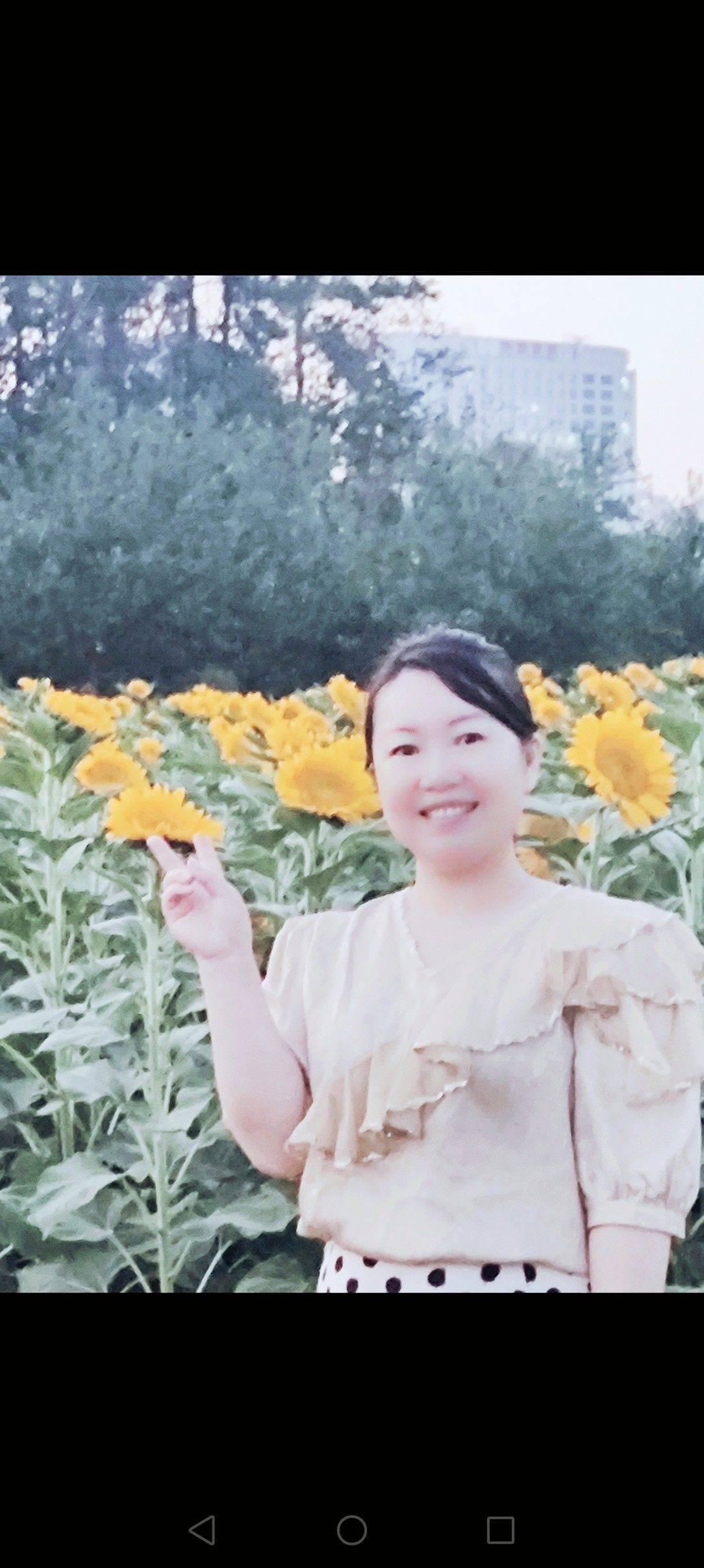 潘女士