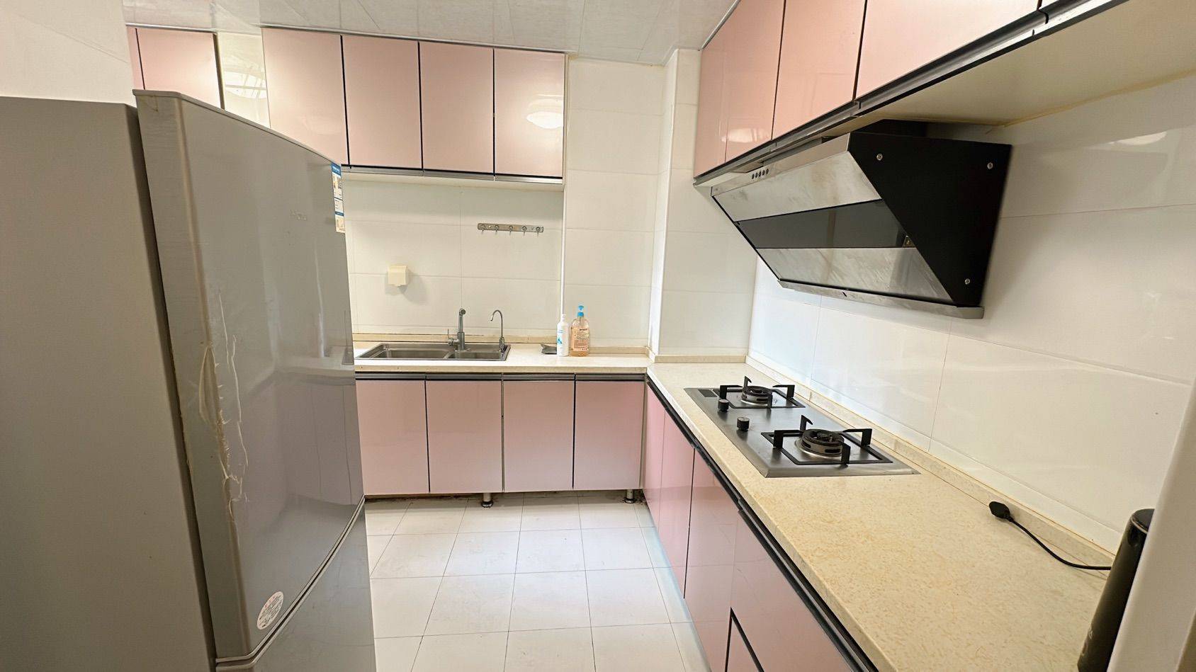 Wuhan-Hongshan-Cozy Home,Clean&Comfy,Hustle & Bustle,“Friends”,Chilled,LGBTQ Friendly,Pet Friendly