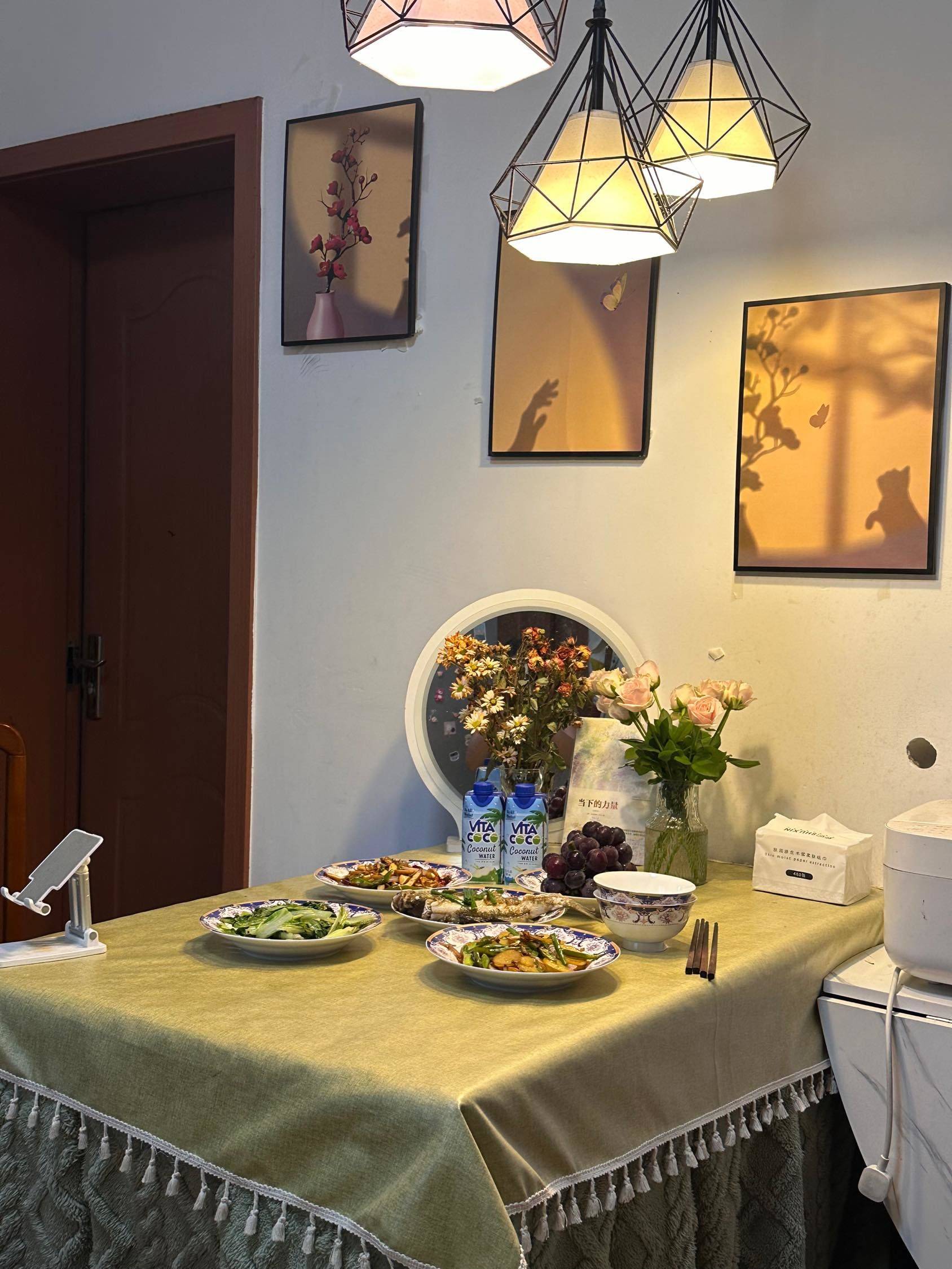 Hangzhou-Gongshu-Cozy Home,Clean&Comfy,No Gender Limit,Hustle & Bustle,“Friends”,Chilled,LGBTQ Friendly,Pet Friendly