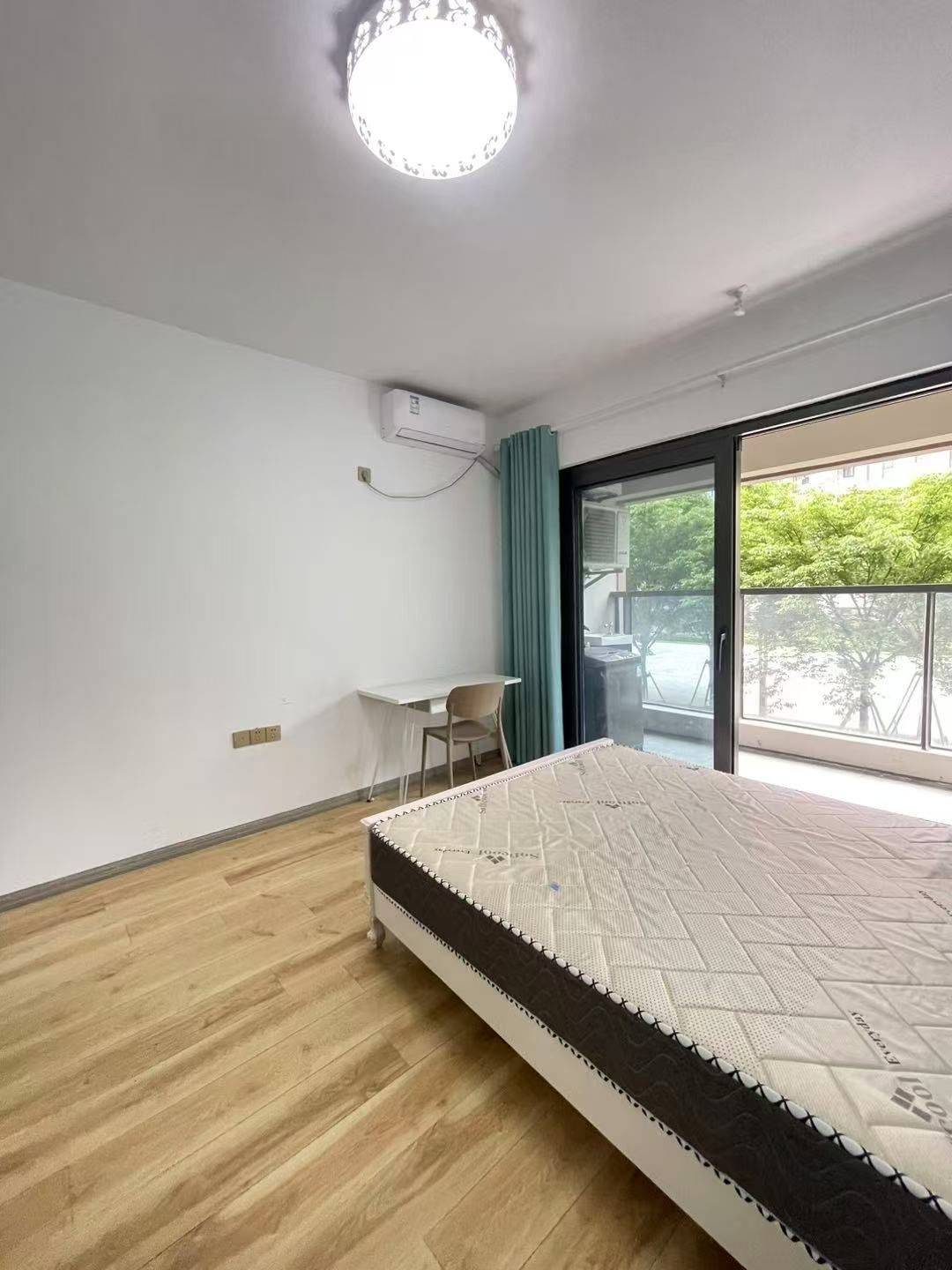 Ningbo-Haishu-Cozy Home,Clean&Comfy,No Gender Limit,Chilled,Pet Friendly