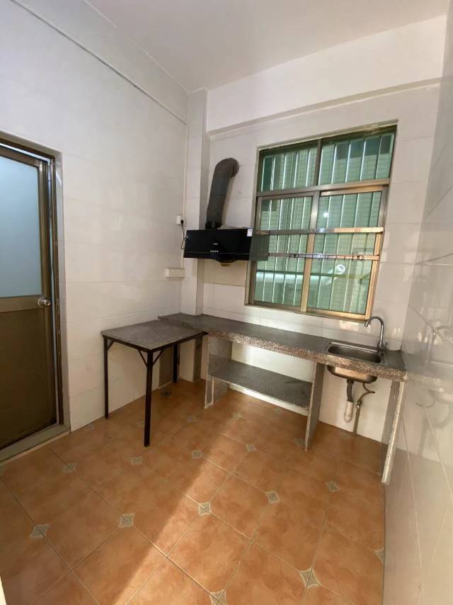 Dongguan-Liaobu-Cozy Home,“Friends”,Chilled