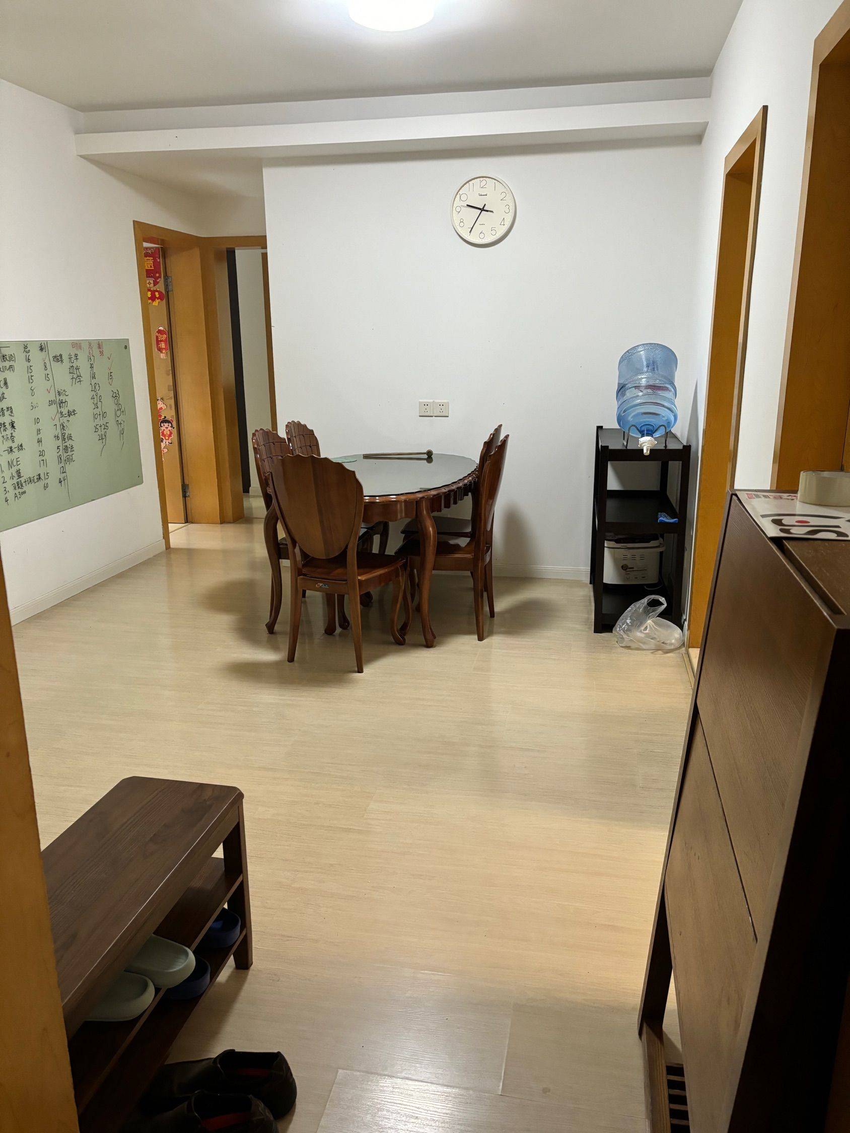 Shanghai-Pudong-Long Term,Single Apartment