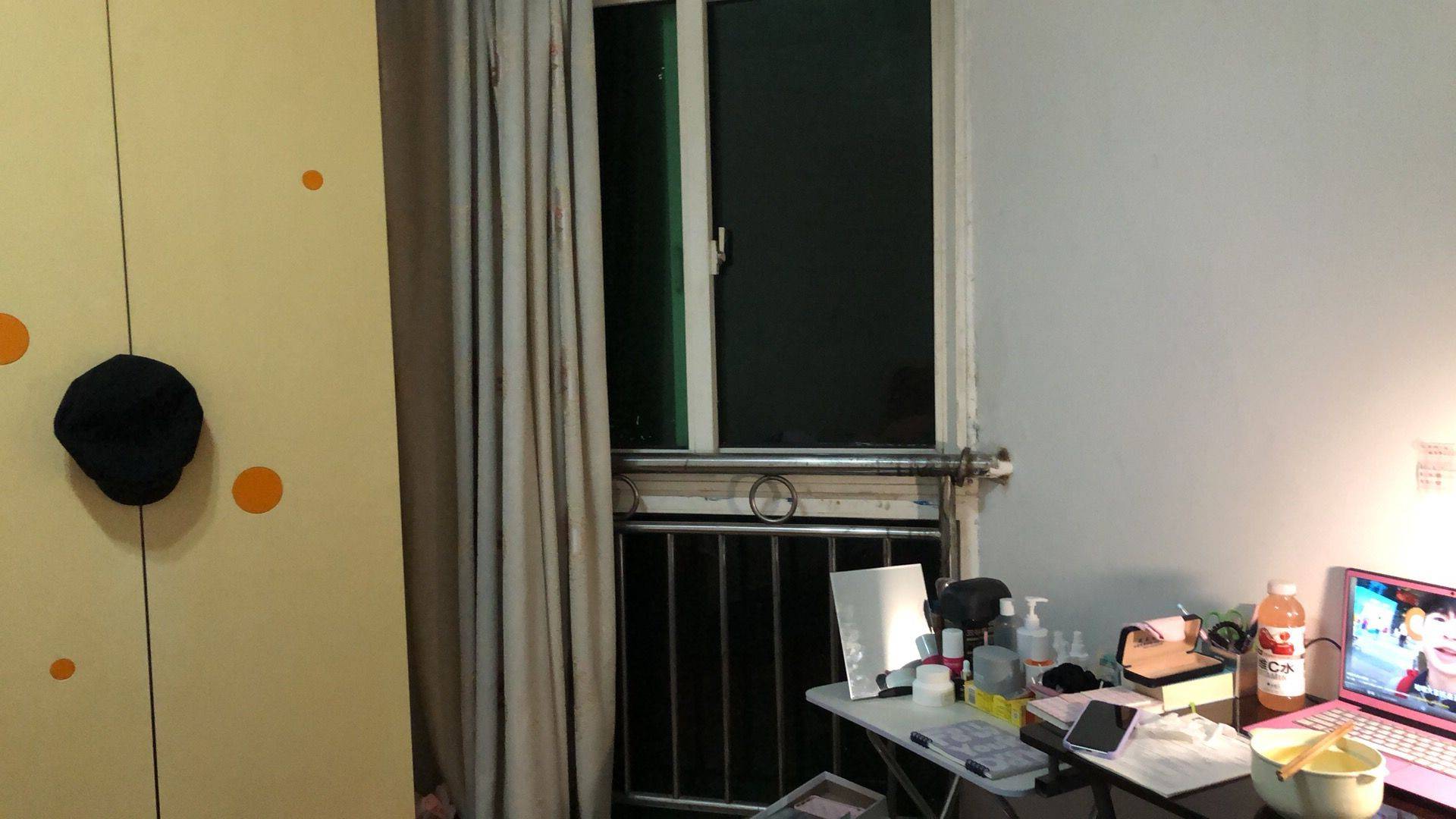 Chongqing-Yuzhong-Cozy Home,No Gender Limit,Hustle & Bustle