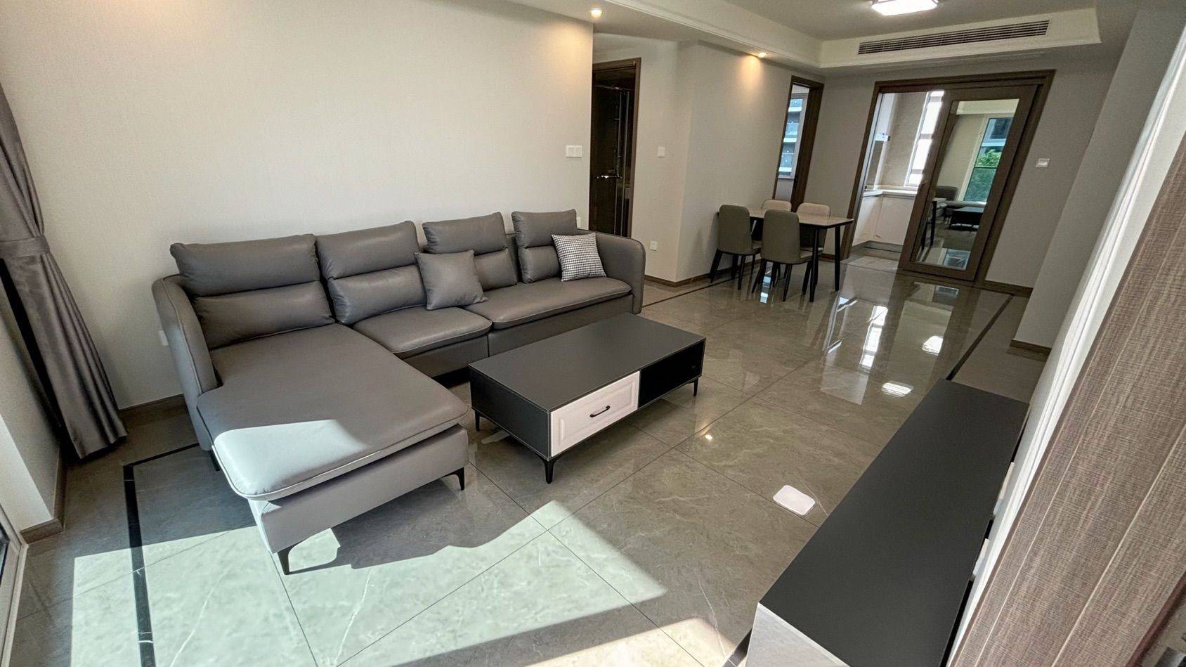 Hangzhou-Qiantang-Cozy Home,Clean&Comfy,No Gender Limit,Hustle & Bustle,“Friends”,Chilled