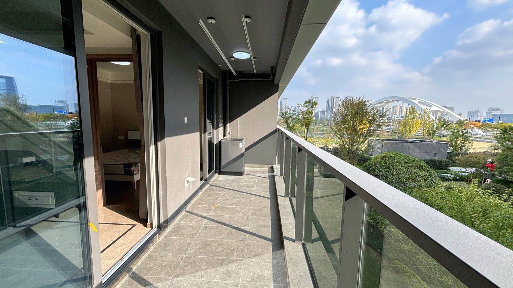 Hangzhou-Qiantang-Cozy Home,Clean&Comfy,No Gender Limit,Hustle & Bustle,“Friends”,Chilled