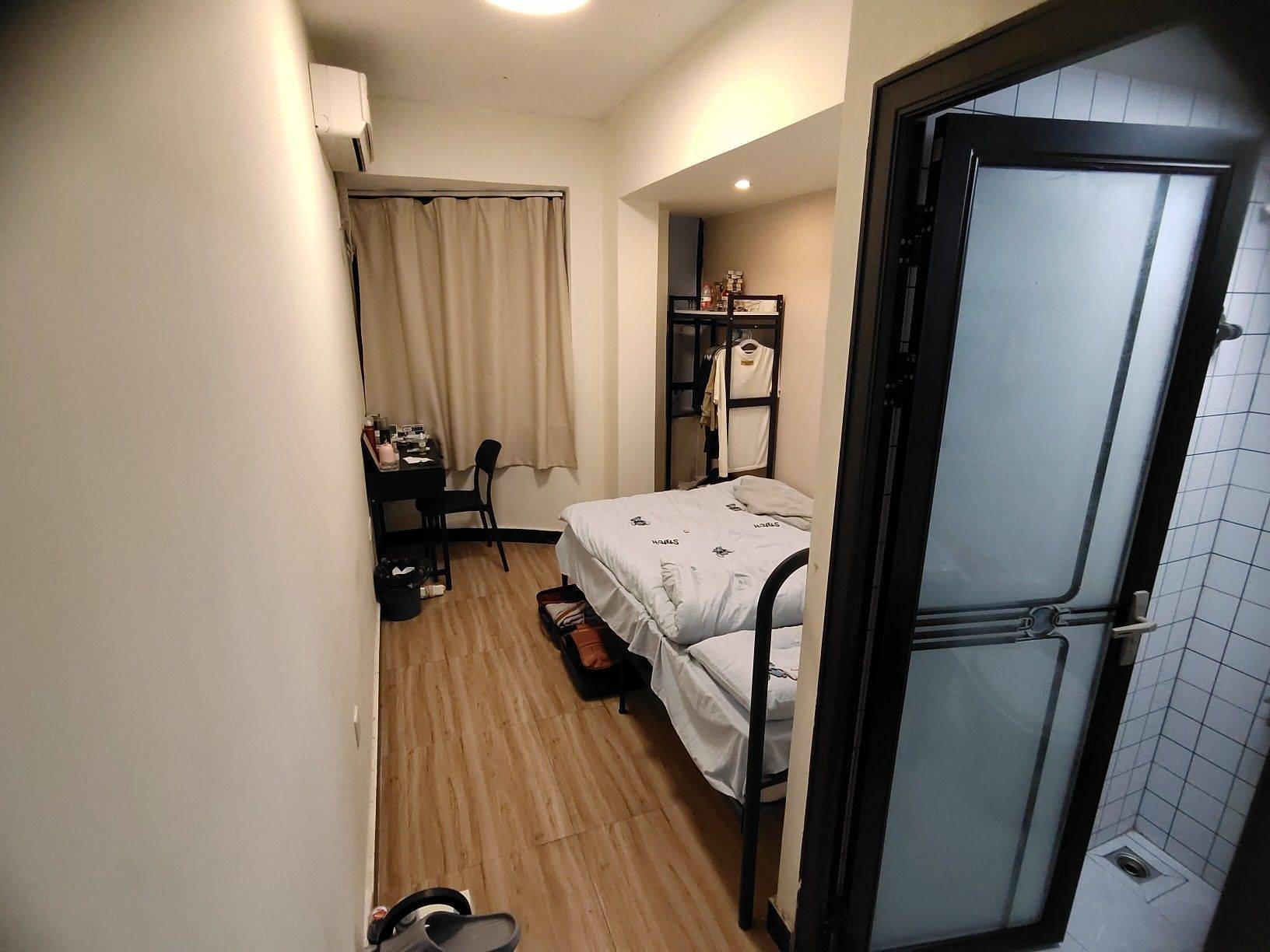 Shenzhen-Longhua-Cozy Home,Clean&Comfy,No Gender Limit,Hustle & Bustle