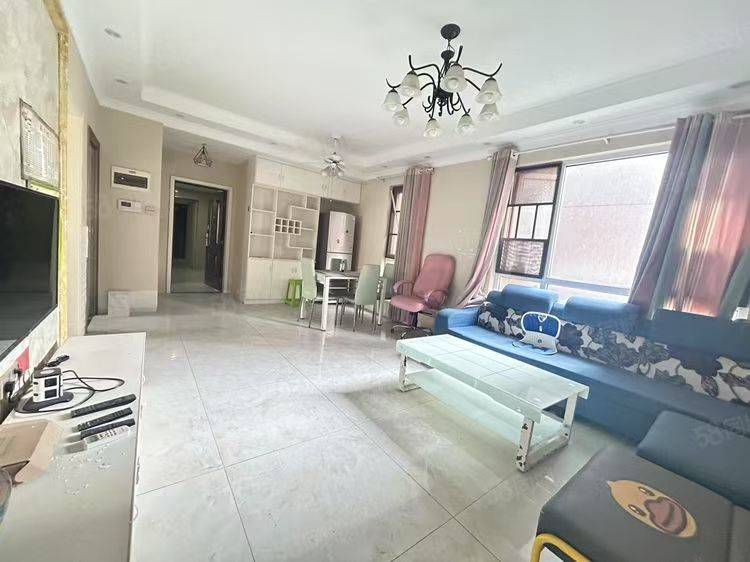 Changsha-Yuelu-Cozy Home,Hustle & Bustle