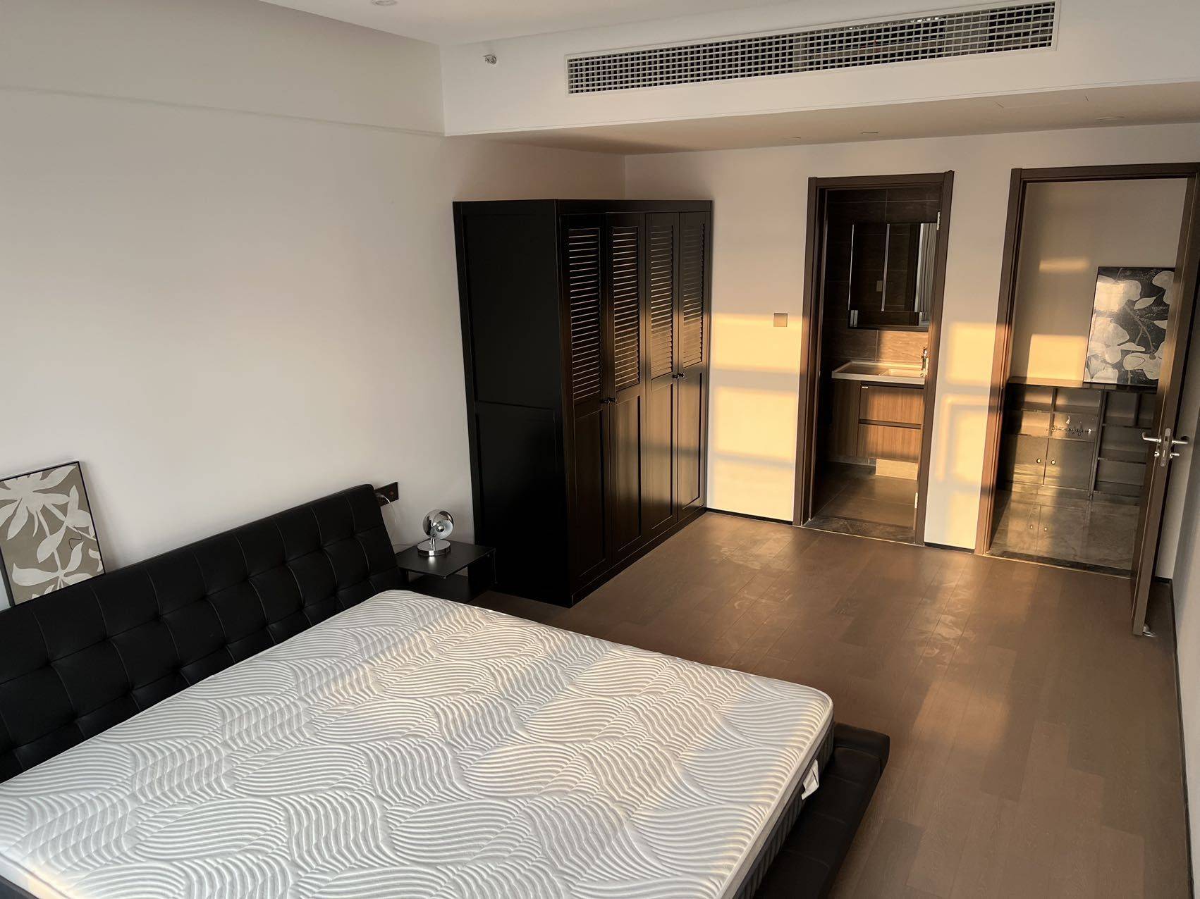 Chongqing-Jiangbei-Clean&Comfy