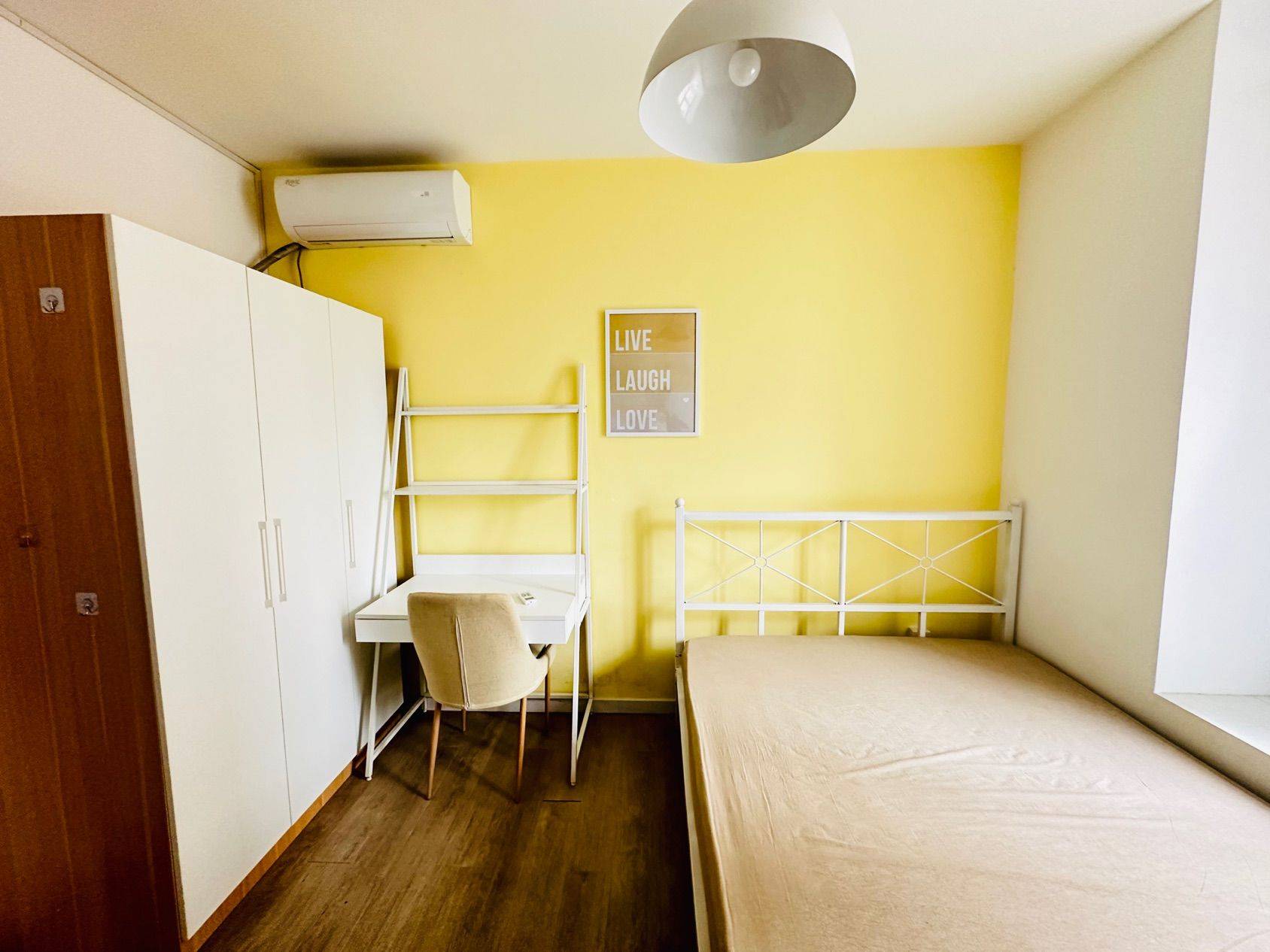 Wuhan-Wuchang-Cozy Home,Clean&Comfy,No Gender Limit,Hustle & Bustle,“Friends”,Chilled,LGBTQ Friendly,Pet Friendly