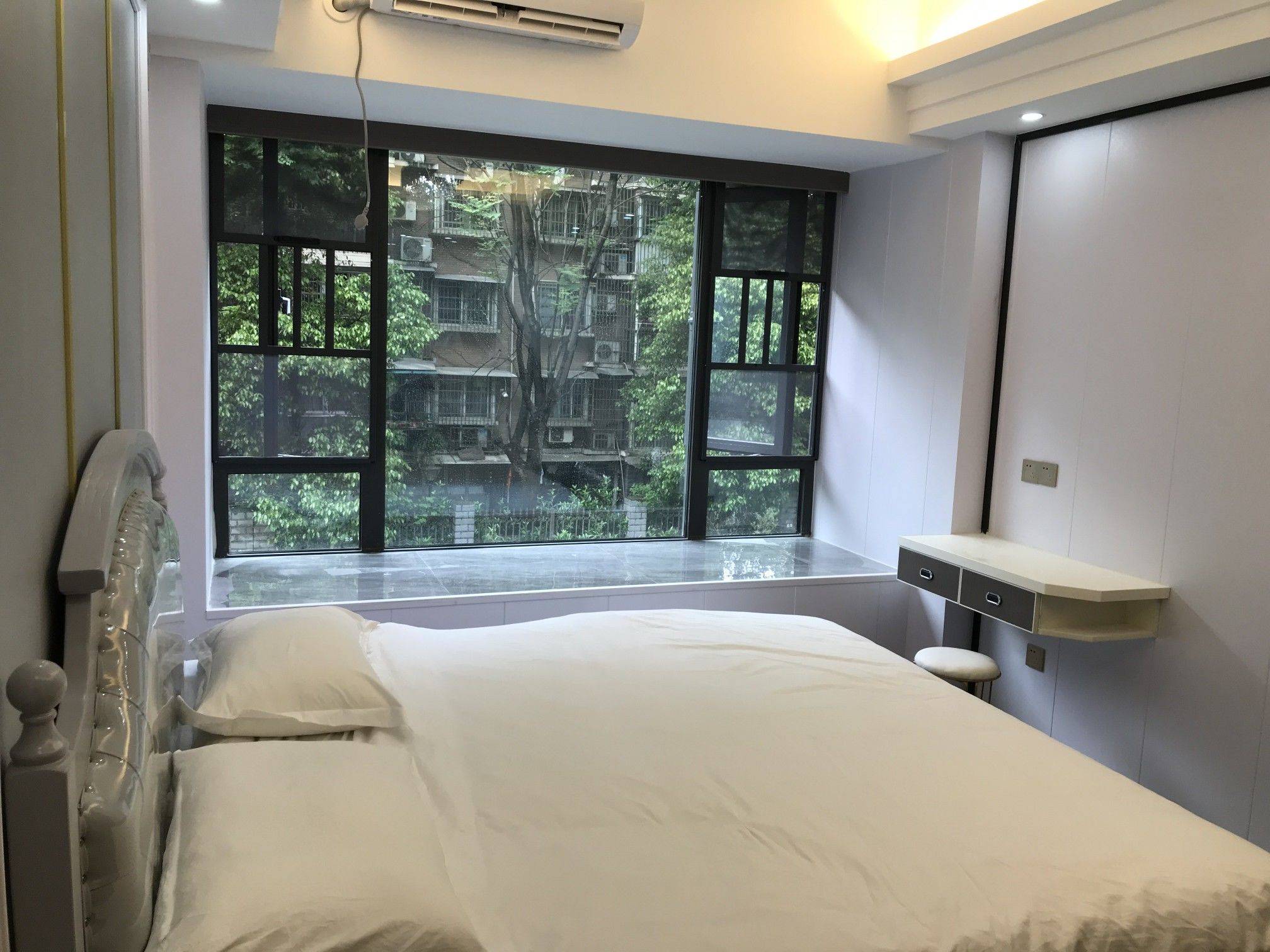 Changsha-Yuelu-Cozy Home,Clean&Comfy,No Gender Limit,Hustle & Bustle,“Friends”,Chilled,Pet Friendly