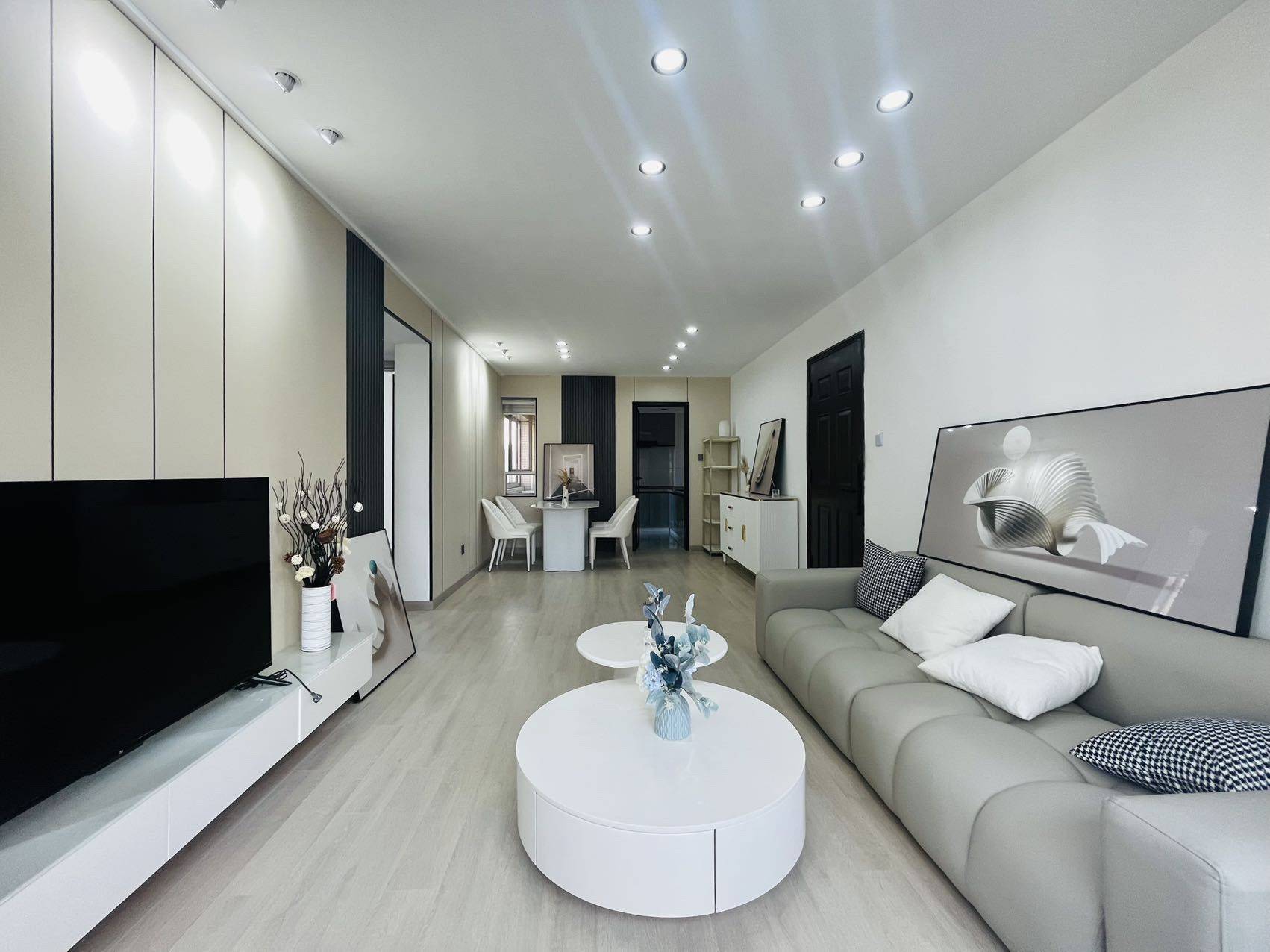 Shanghai-Hongkou-Cozy Home,Clean&Comfy,No Gender Limit,Hustle & Bustle,“Friends”,Chilled