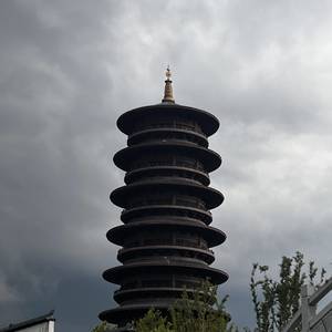 吕