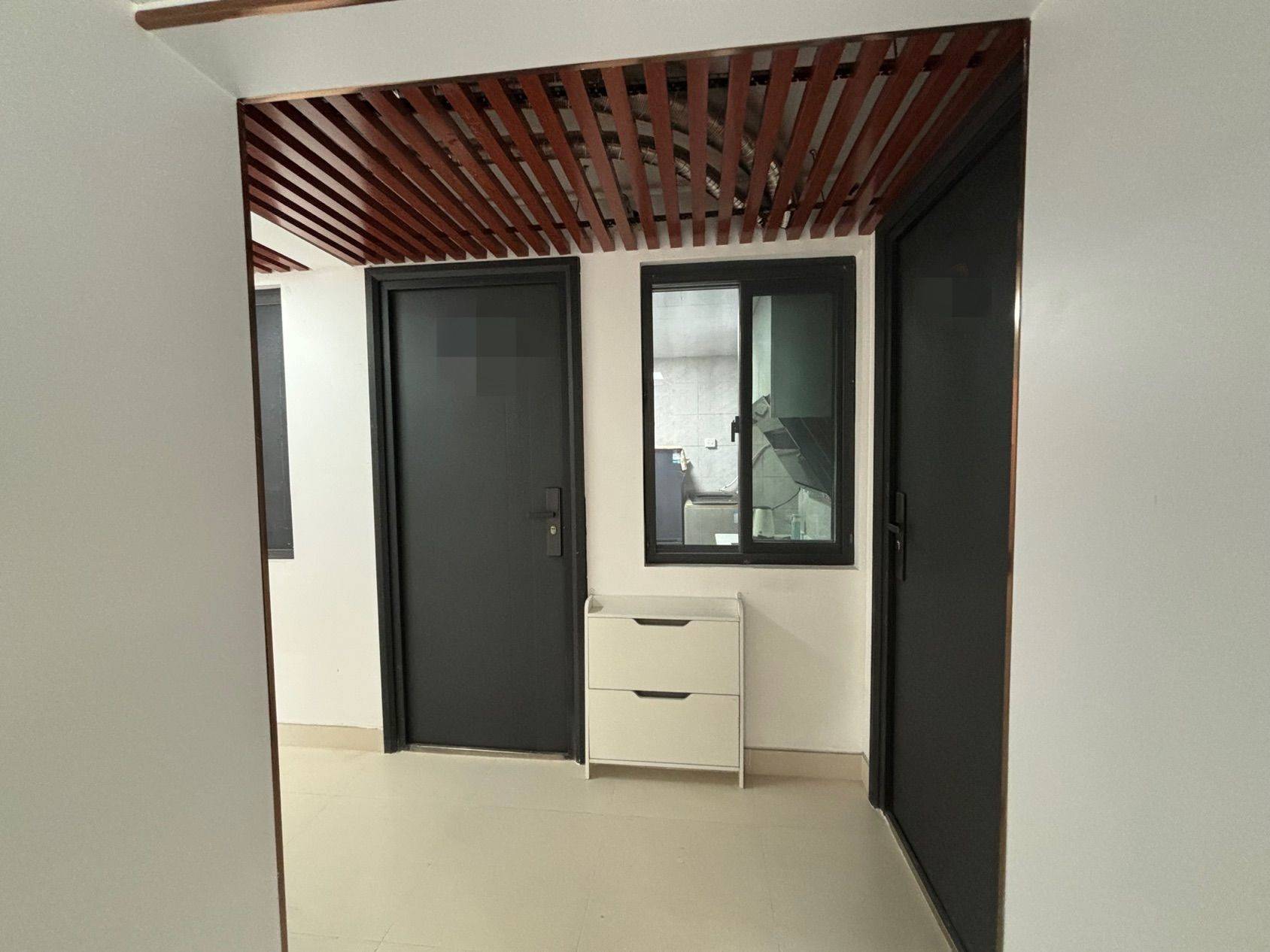 Shanghai-Xuhui-Cozy Home,Clean&Comfy,No Gender Limit,Hustle & Bustle,“Friends”,Chilled