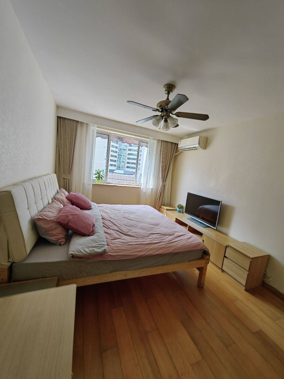 Shanghai-Changning-Cozy Home,Clean&Comfy,No Gender Limit,Hustle & Bustle,LGBTQ Friendly,Pet Friendly