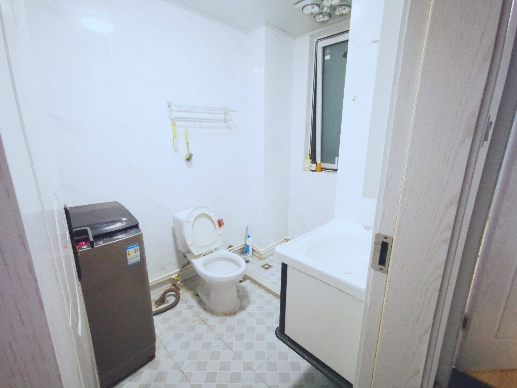 Shanghai-Songjiang-Cozy Home,Clean&Comfy,No Gender Limit,Hustle & Bustle,“Friends”,Chilled,LGBTQ Friendly,Pet Friendly