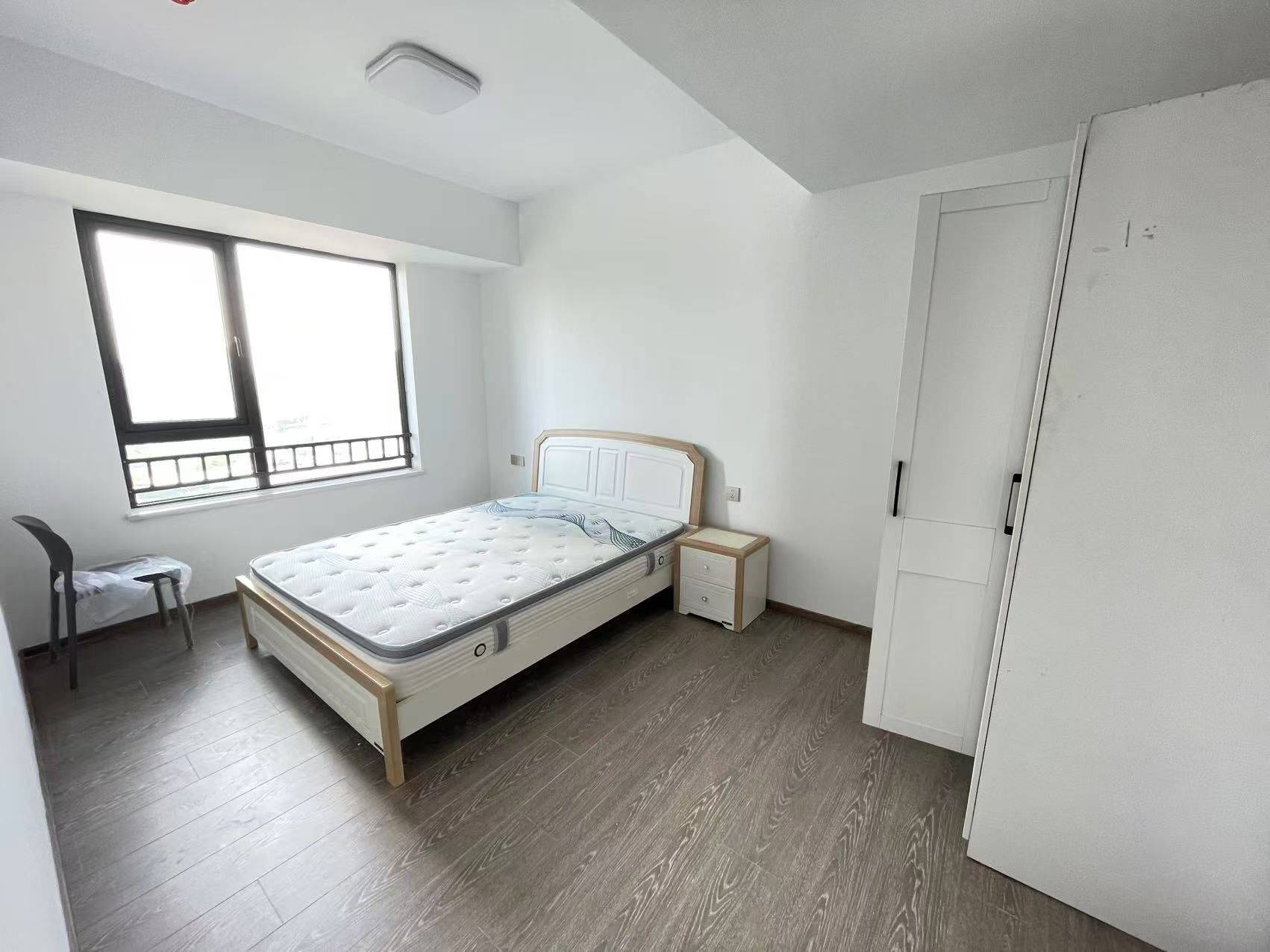 Wuhan-Hongshan-Cozy Home,Clean&Comfy,No Gender Limit,Hustle & Bustle,“Friends”,Chilled,LGBTQ Friendly,Pet Friendly