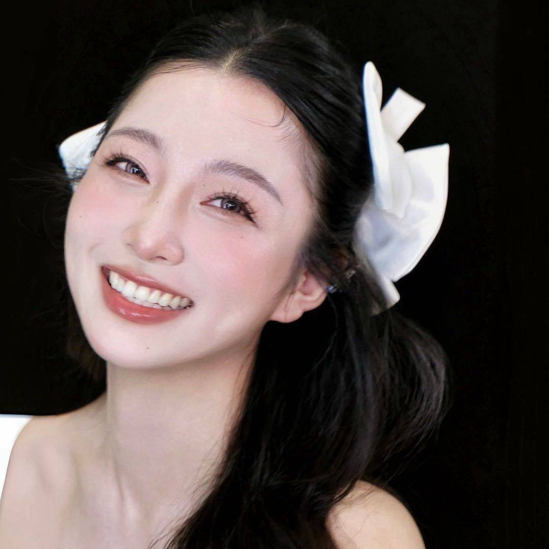 一只小袋鼠