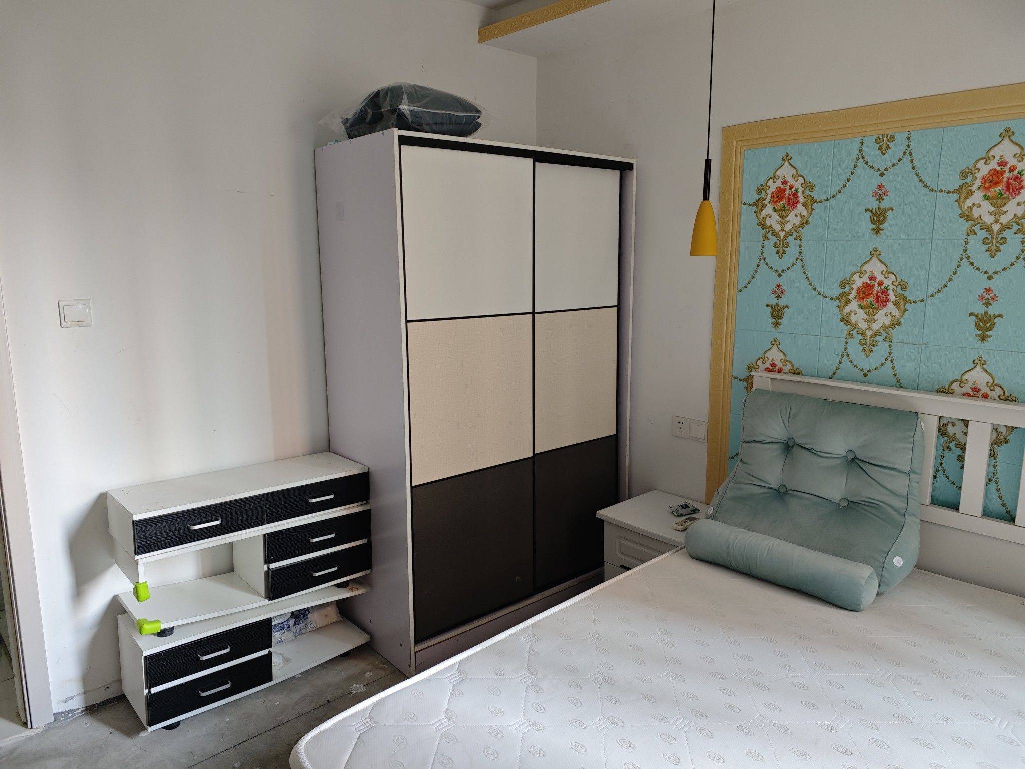 Shanghai-Baoshan-Cozy Home,Clean&Comfy,No Gender Limit,Pet Friendly