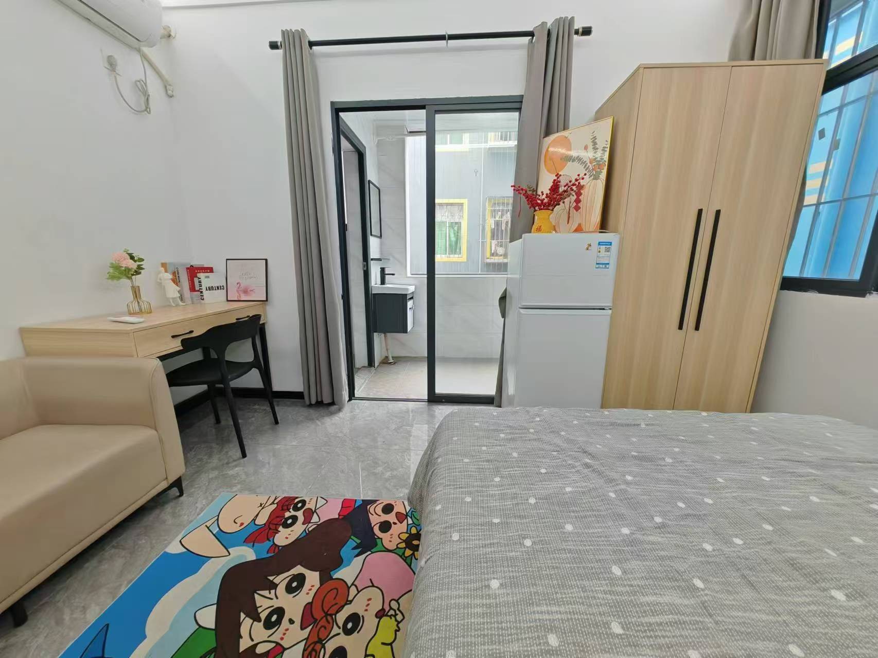 Shenzhen-Nanshan-Cozy Home,Clean&Comfy,No Gender Limit,Hustle & Bustle,“Friends”,Chilled,LGBTQ Friendly,Pet Friendly