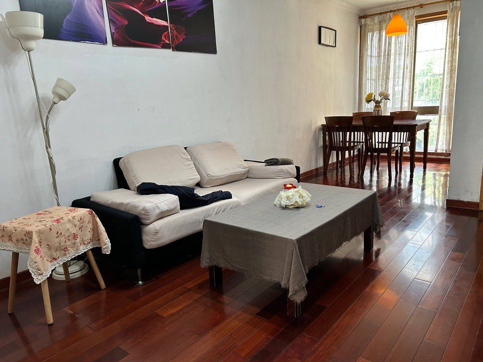 Nanjing-Yuhuatai-Cozy Home,Clean&Comfy,No Gender Limit,Hustle & Bustle,“Friends”,Chilled,LGBTQ Friendly,Pet Friendly