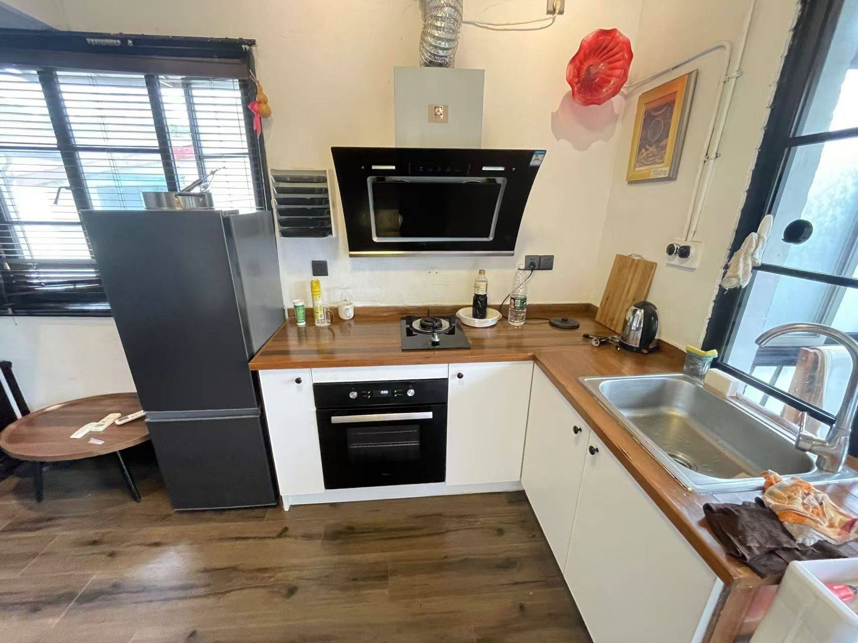 Shanghai-Xuhui-Cozy Home,Clean&Comfy,No Gender Limit,Hustle & Bustle,“Friends”,Chilled,LGBTQ Friendly,Pet Friendly