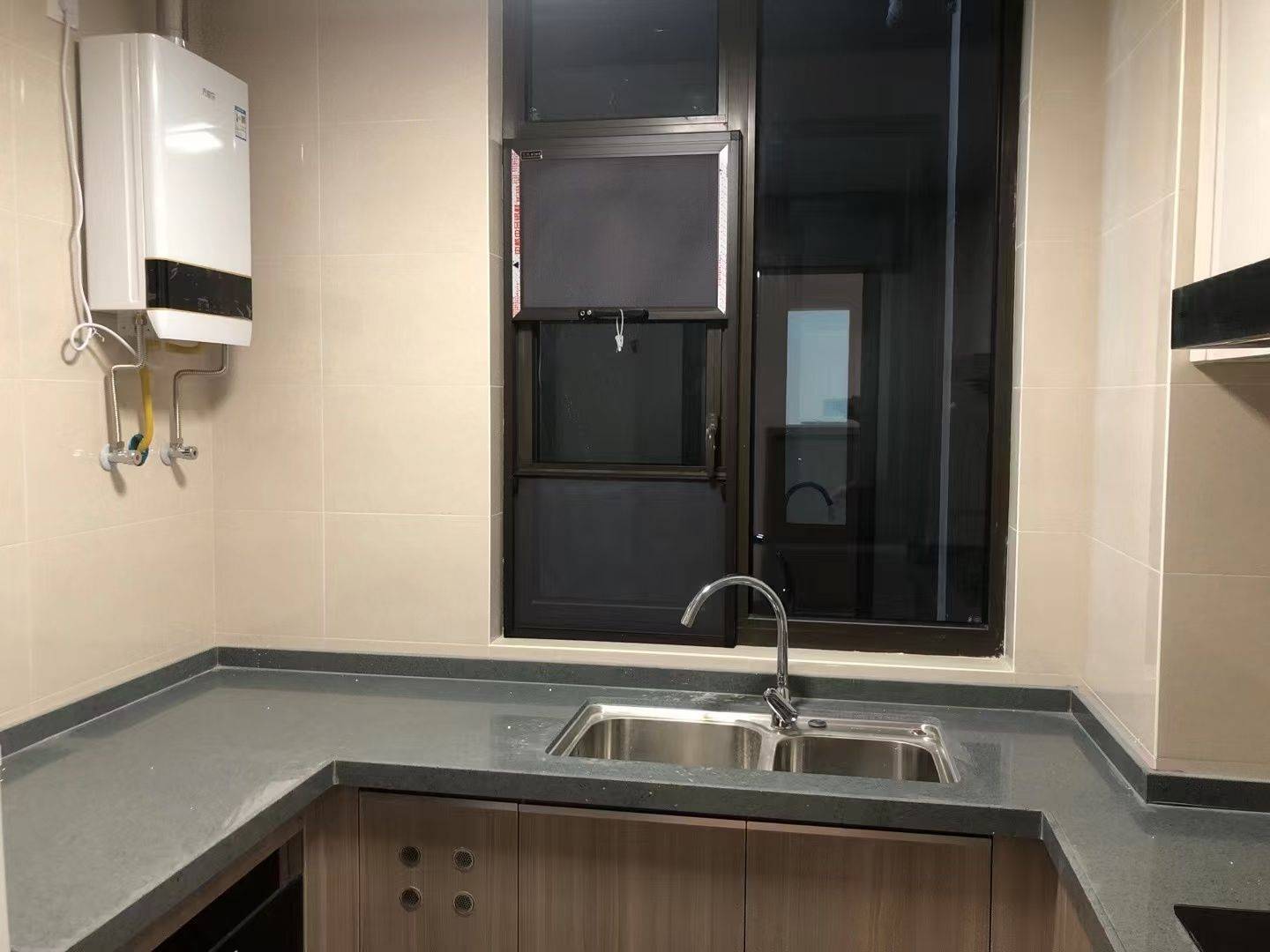 Wuhan-Jiangxia-Sublet