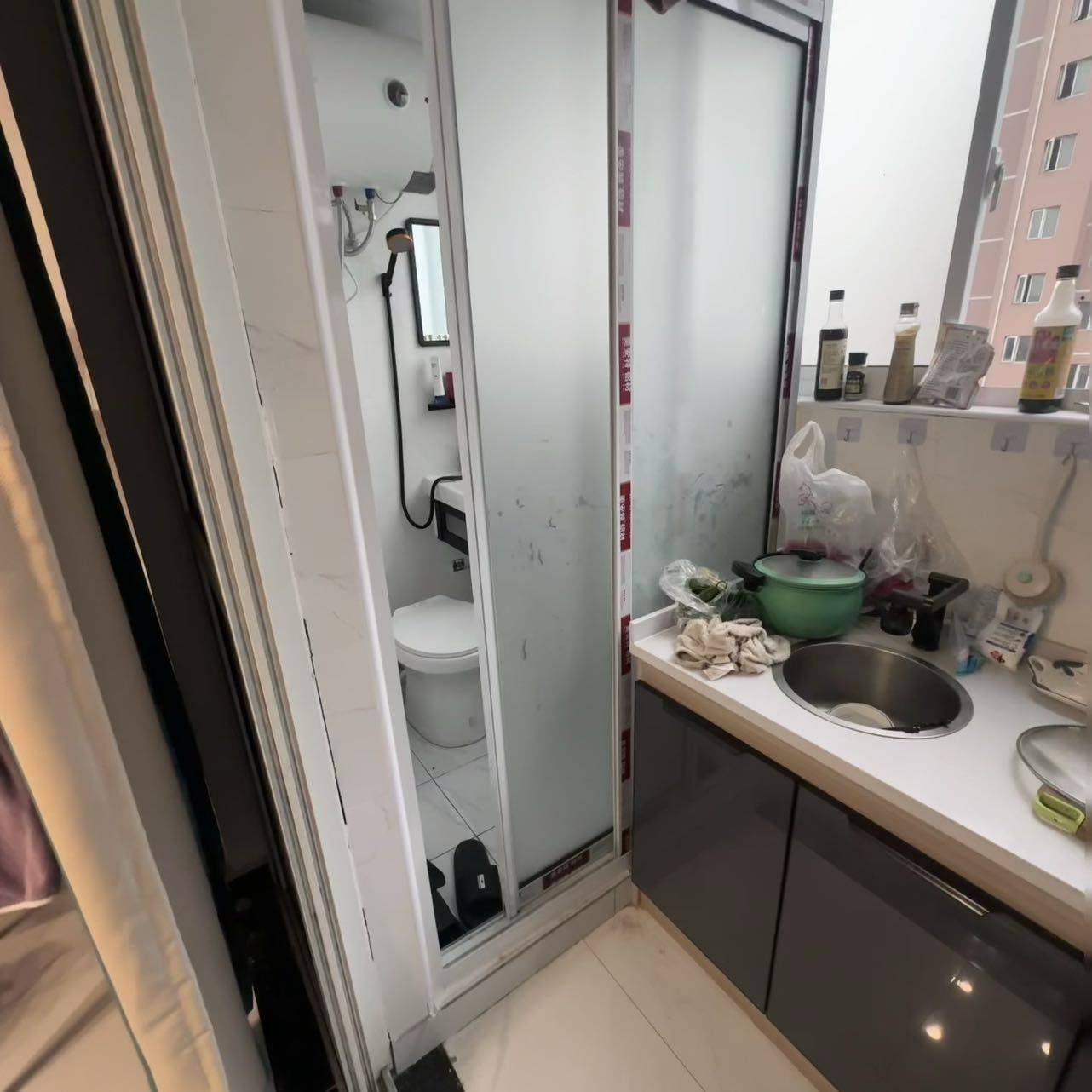 Shanghai-Minhang-Cozy Home,Clean&Comfy,No Gender Limit,Hustle & Bustle,“Friends”,Chilled,LGBTQ Friendly