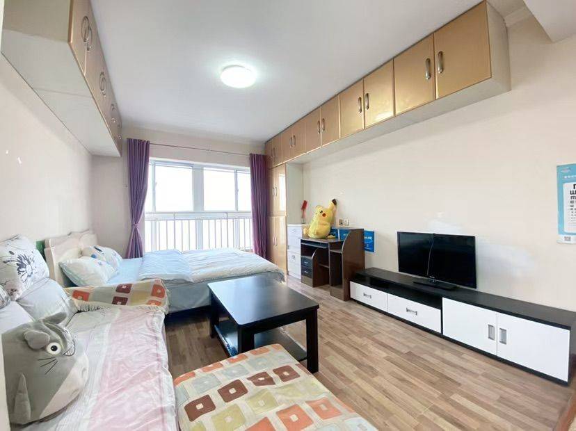 Zhengzhou-Jinshui-Cozy Home,Clean&Comfy,No Gender Limit,Hustle & Bustle,“Friends”