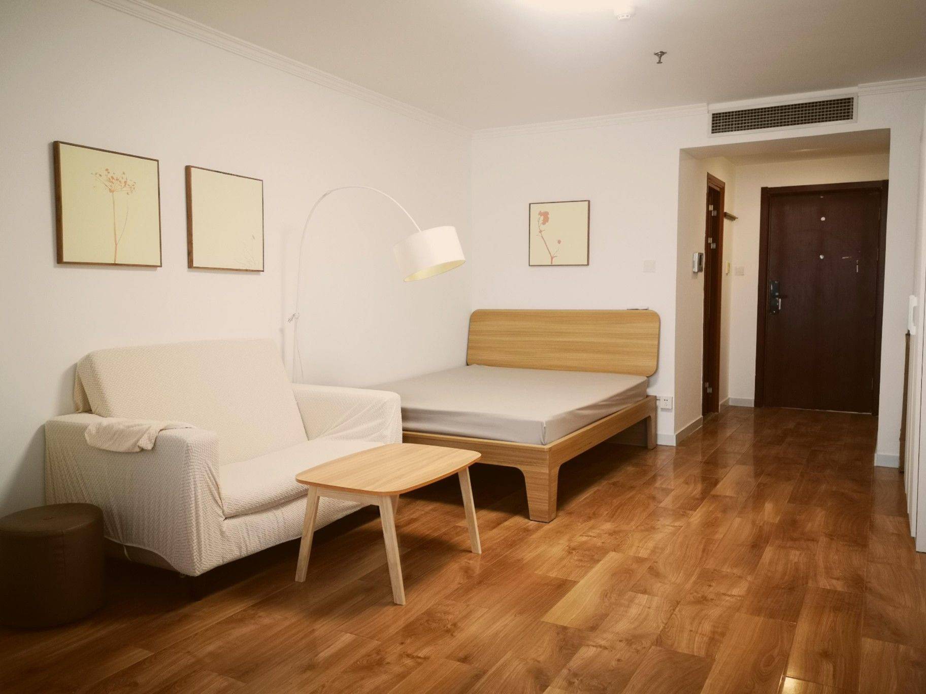 Beijing-Chaoyang-Cozy Home,Clean&Comfy,No Gender Limit,Hustle & Bustle,LGBTQ Friendly,Pet Friendly