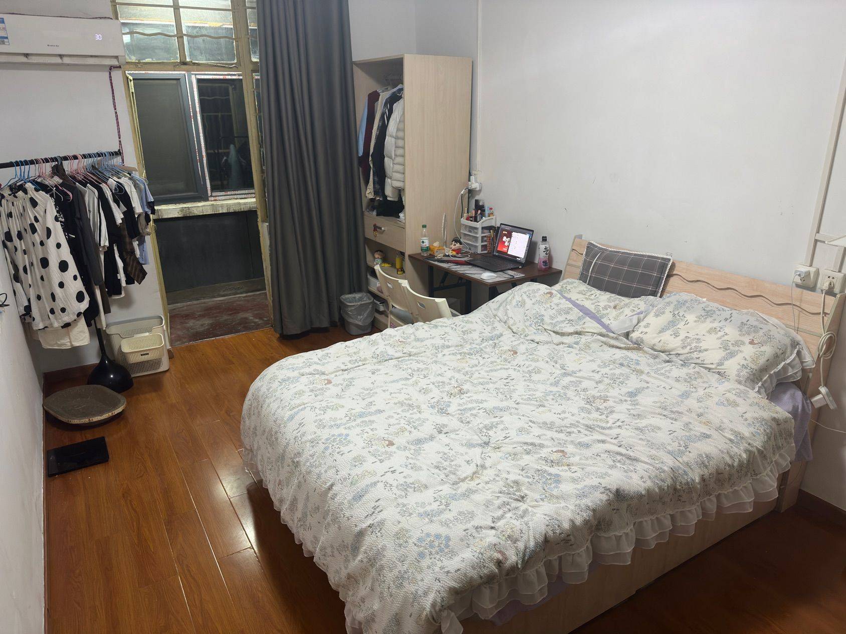 Wuhan-Jiang'an-Clean&Comfy,No Gender Limit,Chilled