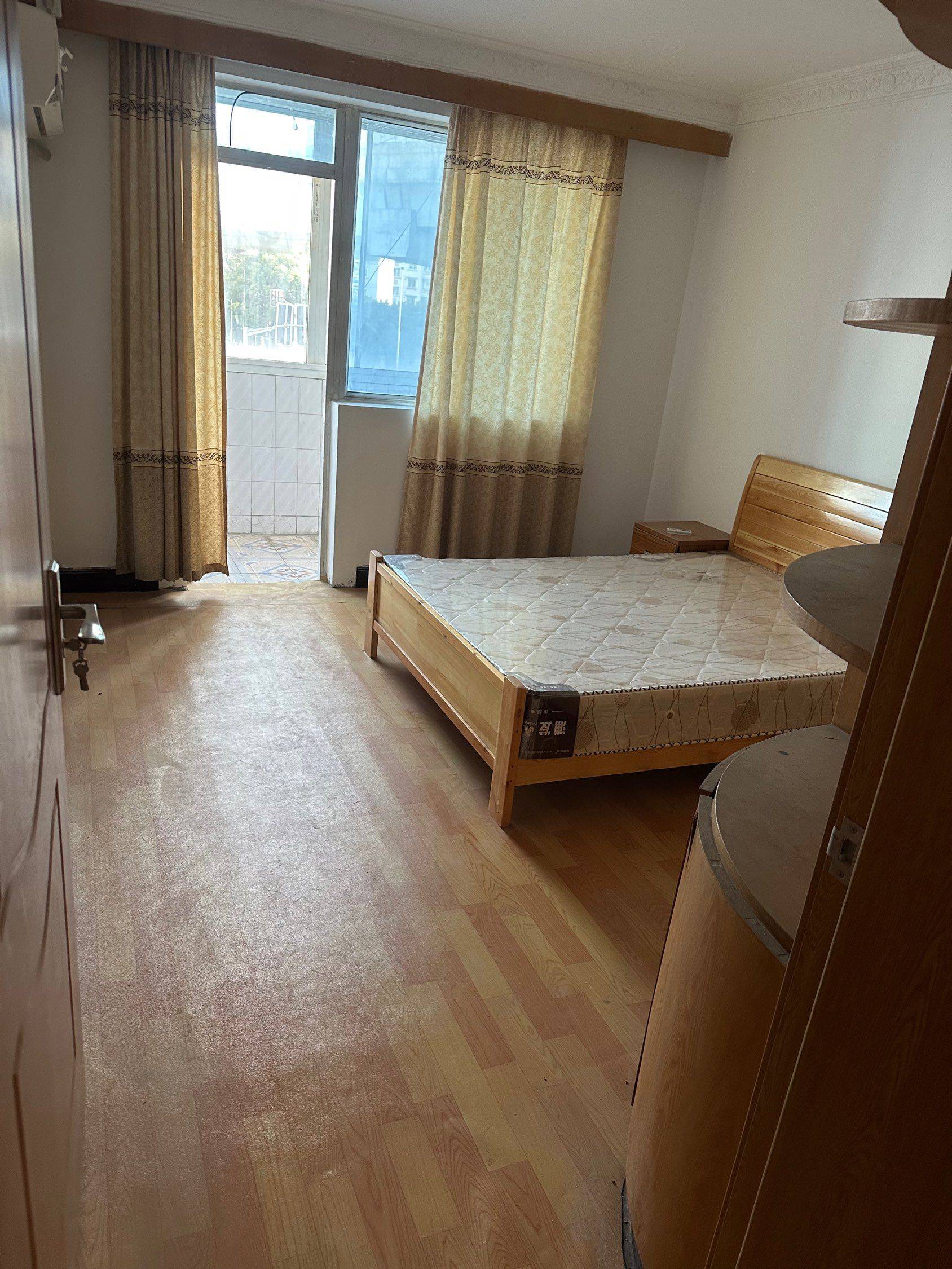 Shanghai-Jiading-Cozy Home,Clean&Comfy,No Gender Limit,Hustle & Bustle,“Friends”,Chilled