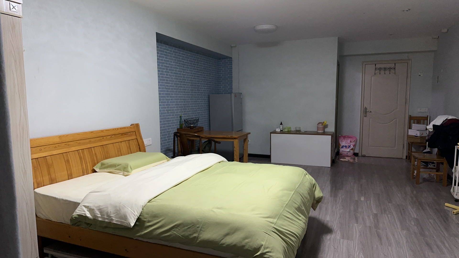 Wuhan-Jiang'an-Cozy Home,Clean&Comfy,No Gender Limit,Hustle & Bustle,“Friends”,LGBTQ Friendly