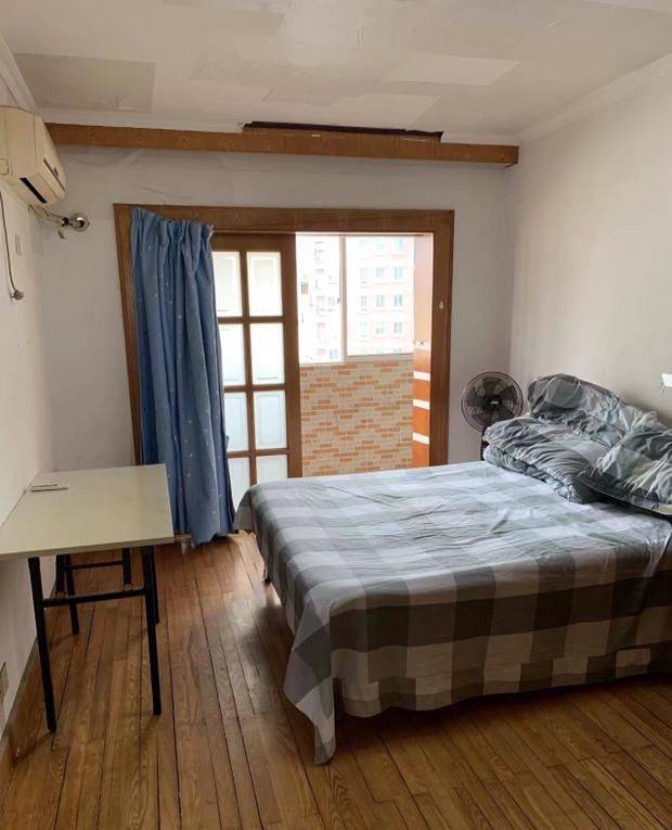 Nanjing-Xuanwu-Cozy Home,Clean&Comfy,No Gender Limit,Pet Friendly