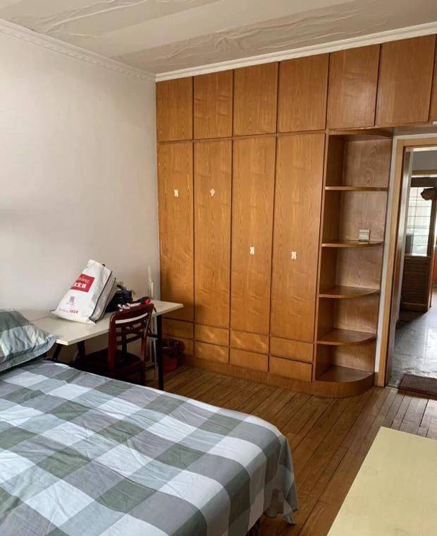 Nanjing-Xuanwu-Cozy Home,Clean&Comfy,No Gender Limit,Pet Friendly