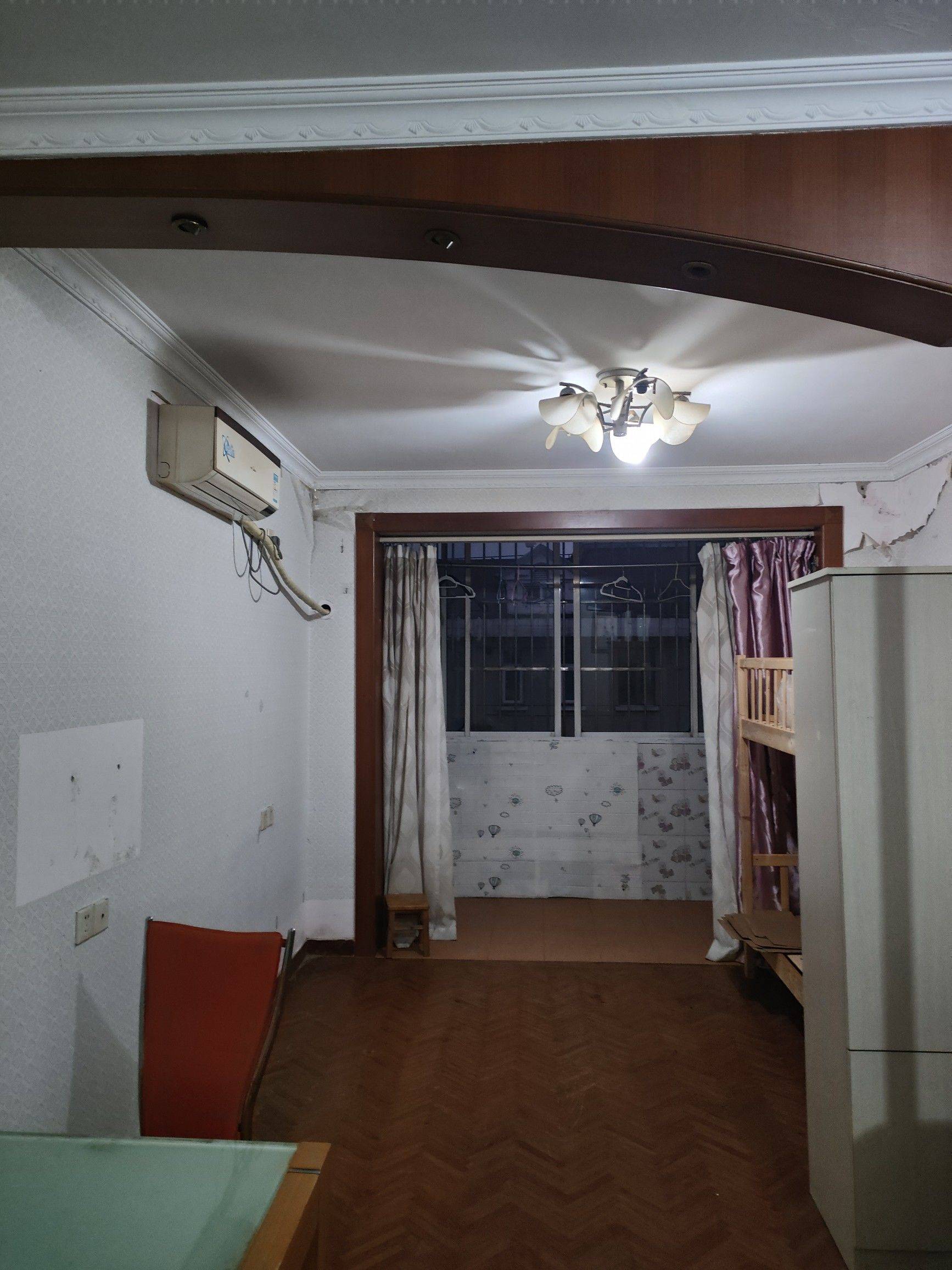 Shanghai-Xuhui-Cozy Home,Clean&Comfy,No Gender Limit,Hustle & Bustle,Chilled