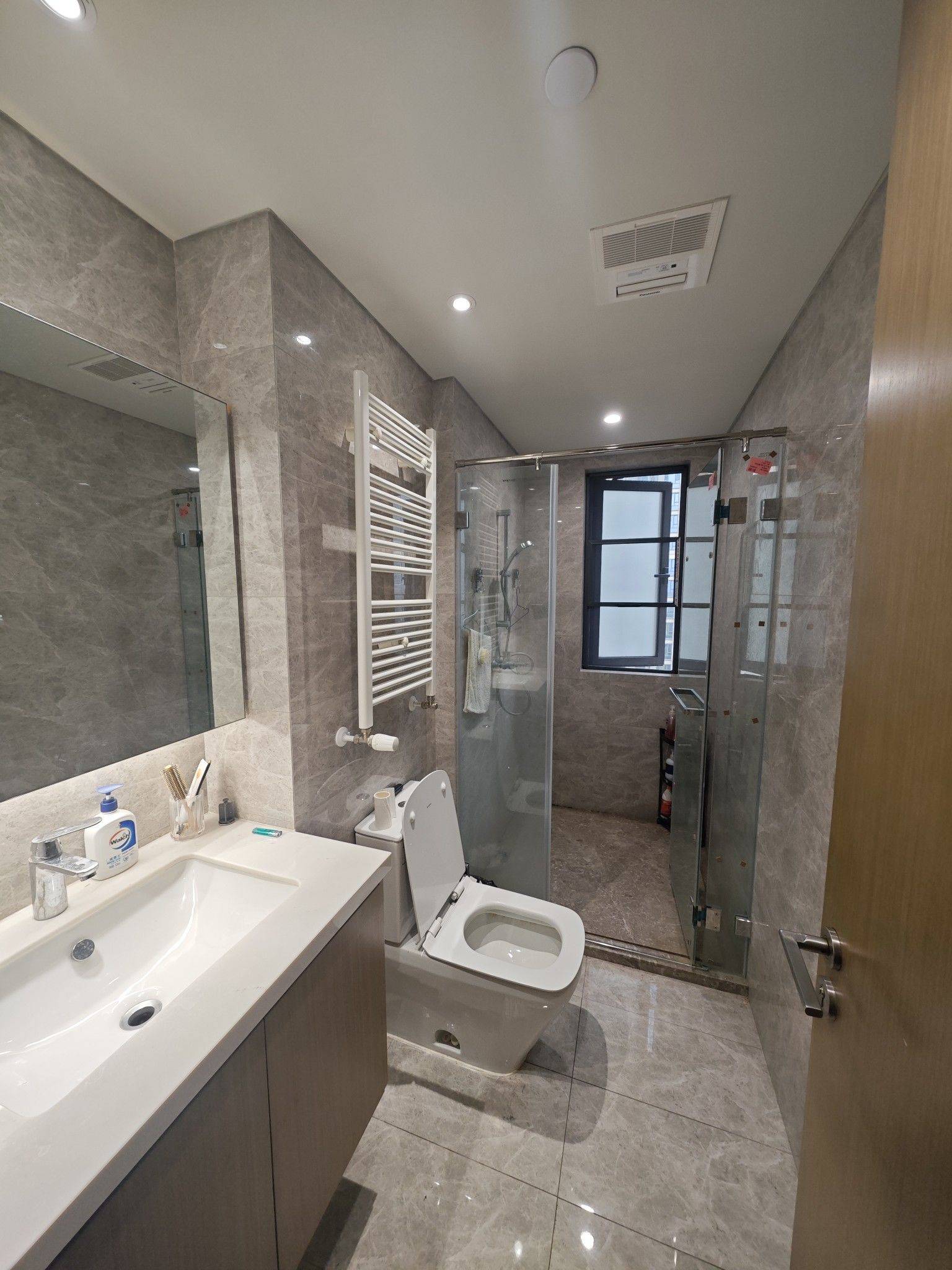 Wuhan-Jiangxia-Cozy Home,Clean&Comfy,No Gender Limit,Hustle & Bustle,“Friends”,Chilled