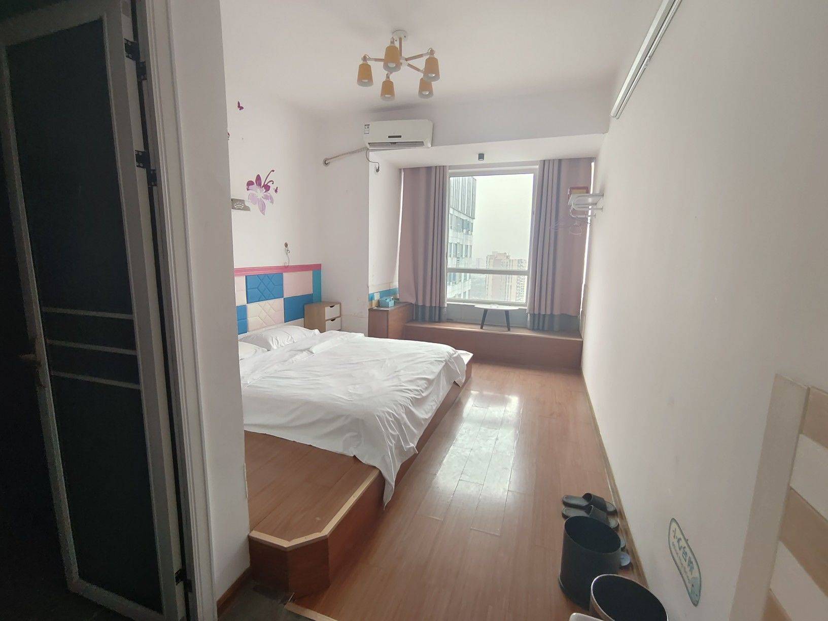 Changsha-Yuhua-Cozy Home,Clean&Comfy,No Gender Limit,Hustle & Bustle,“Friends”,Chilled,LGBTQ Friendly,Pet Friendly