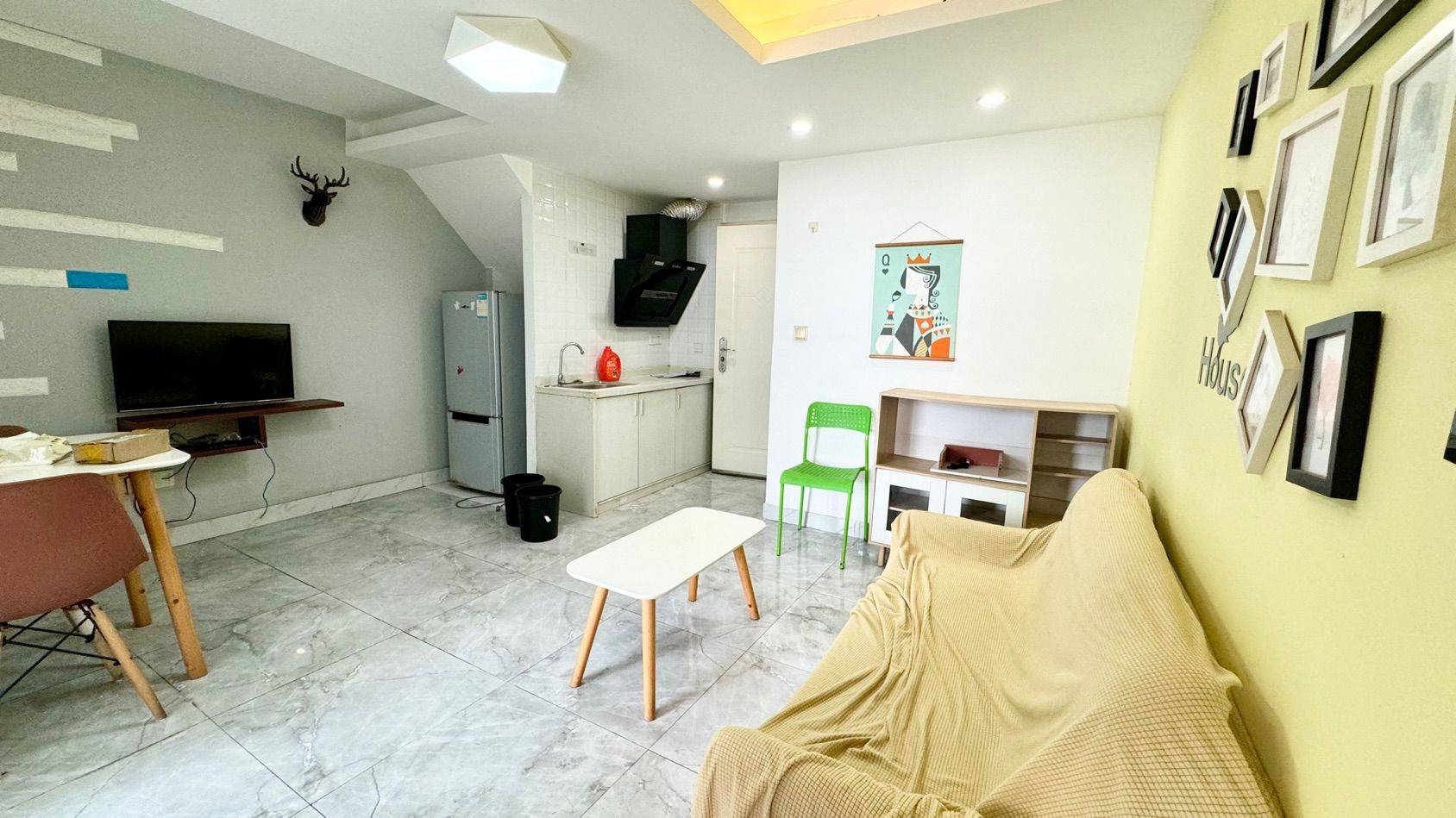 Xiamen-Huli-Cozy Home,No Gender Limit