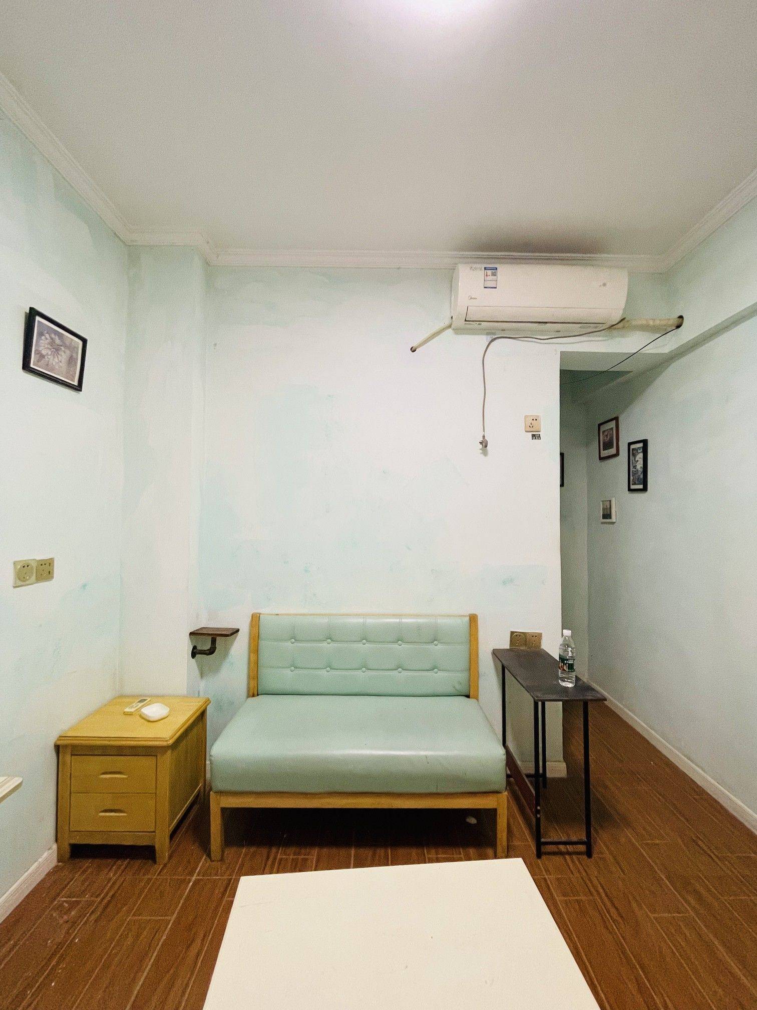 Wuhan-Hongshan-Cozy Home,Clean&Comfy,No Gender Limit,“Friends”,Chilled,Pet Friendly