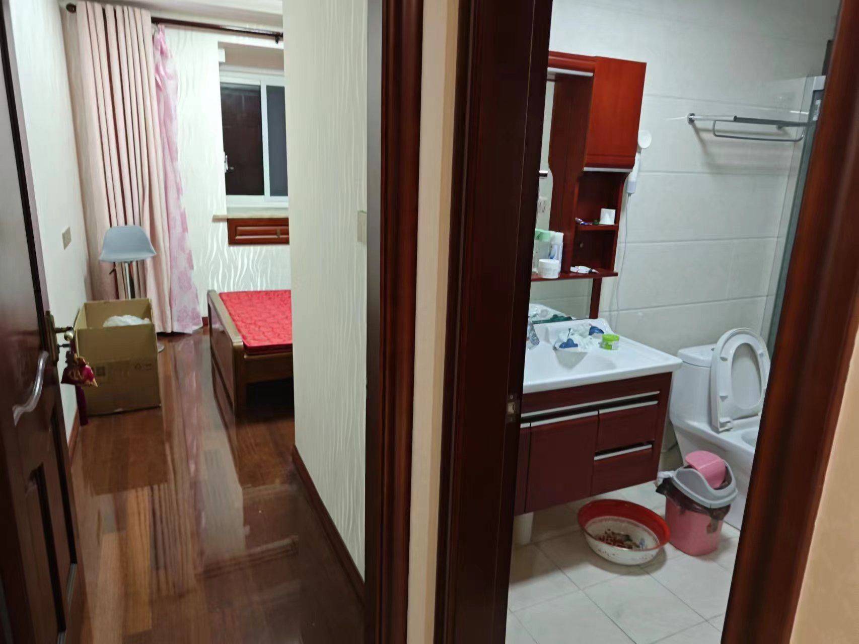 Suzhou-Huqiu-Cozy Home,Clean&Comfy,No Gender Limit,Hustle & Bustle