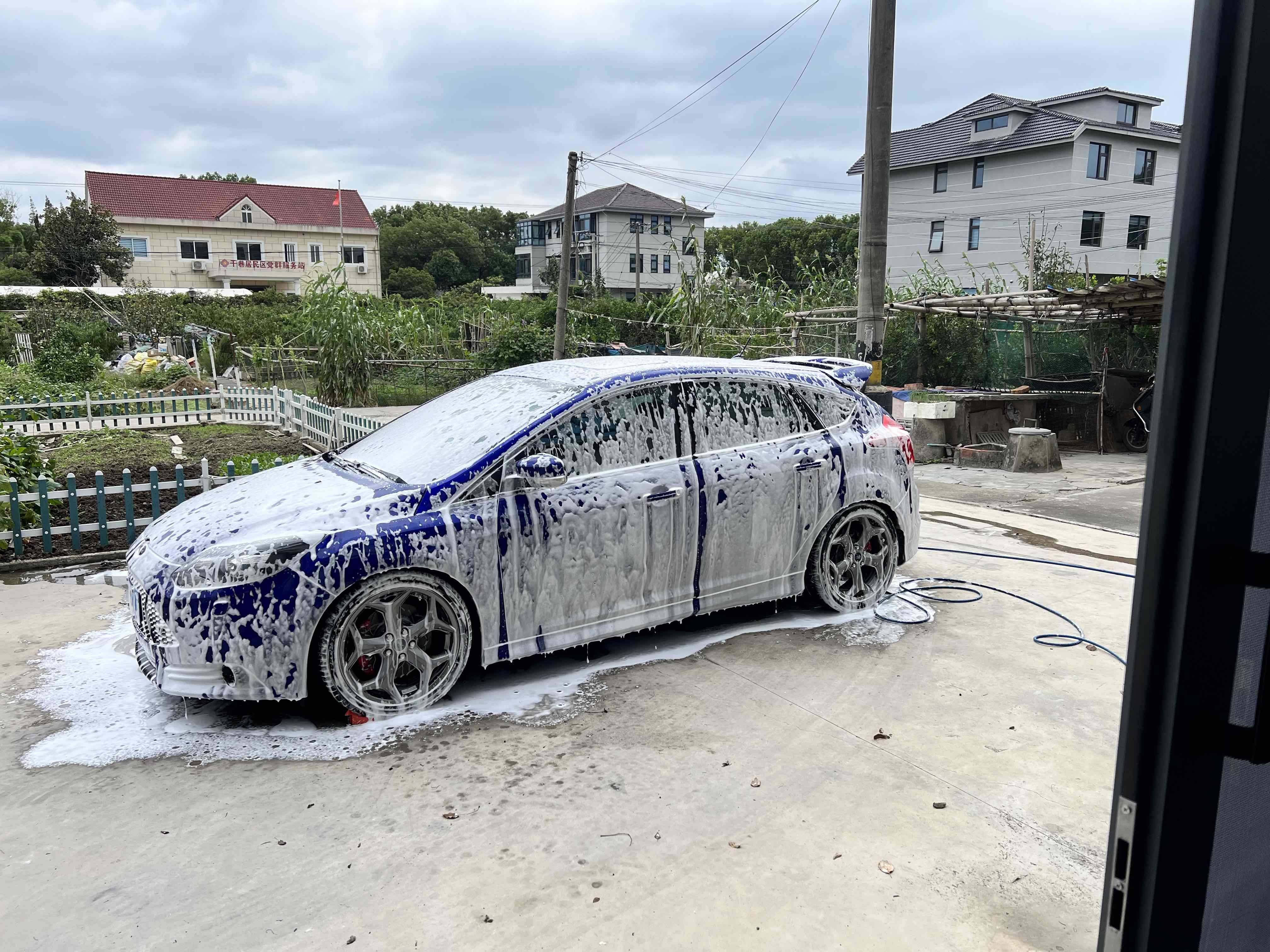 同瓦