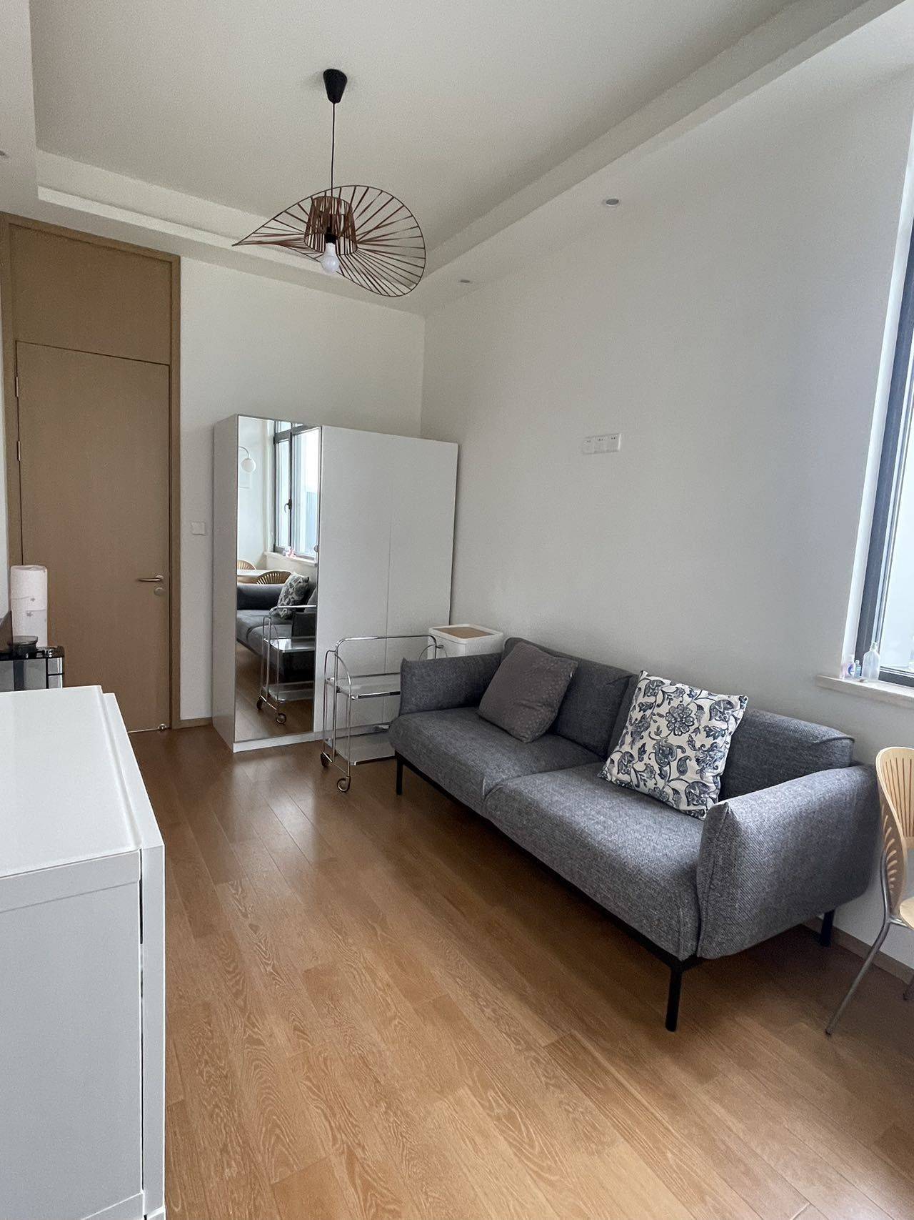 Shanghai-Pudong-Cozy Home,Clean&Comfy,No Gender Limit,Hustle & Bustle,“Friends”,Chilled,LGBTQ Friendly,Pet Friendly